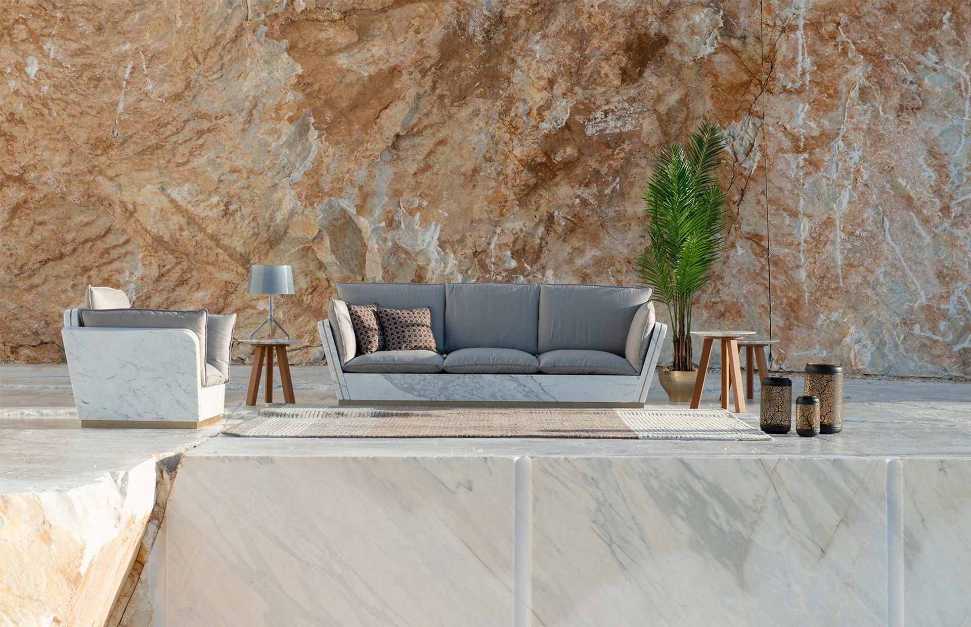 21st Century Mattis White Statuario Marble Teakwood Sofa Customised Cushion In New Condition For Sale In Carrara, IT