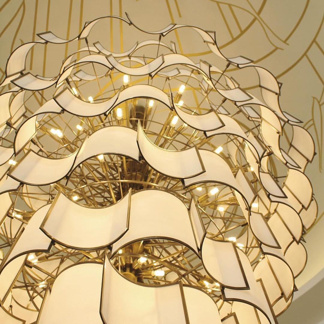 MAXI SHADE Chandelier 1415-GG-08 by OFFICINA LUCE In New Condition For Sale In Prato, IT