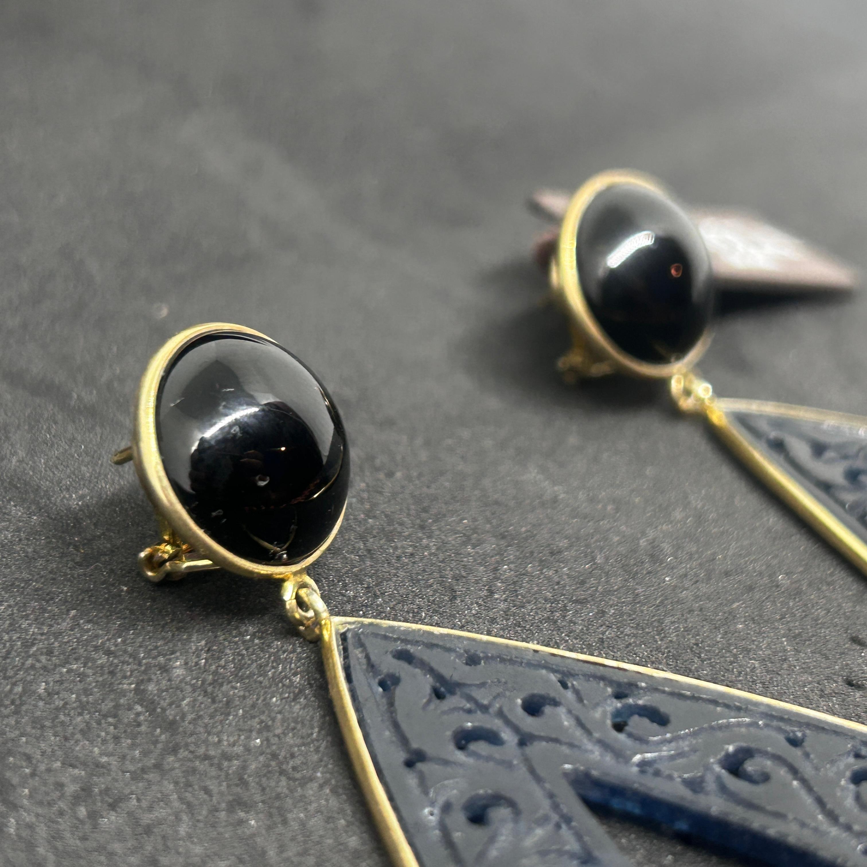 Retro 21st Century Mediterranean Coral and Onyx Chandelier Earrings by Carola For Sale