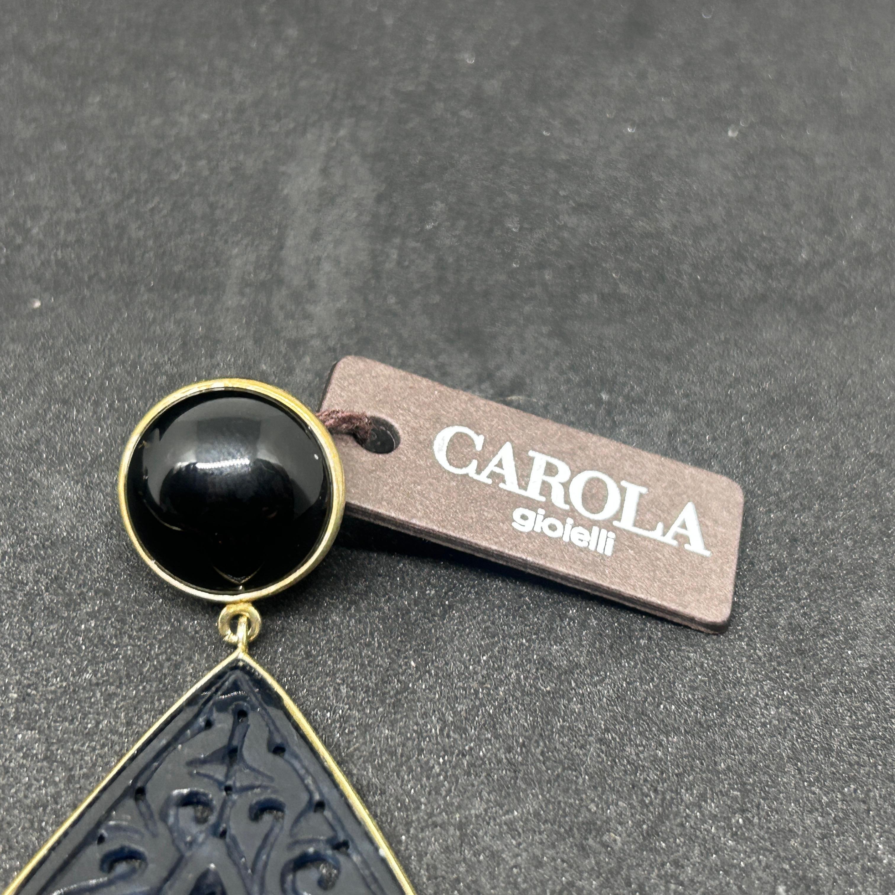 21st Century Mediterranean Coral and Onyx Chandelier Earrings by Carola In New Condition For Sale In Aci Castello, IT