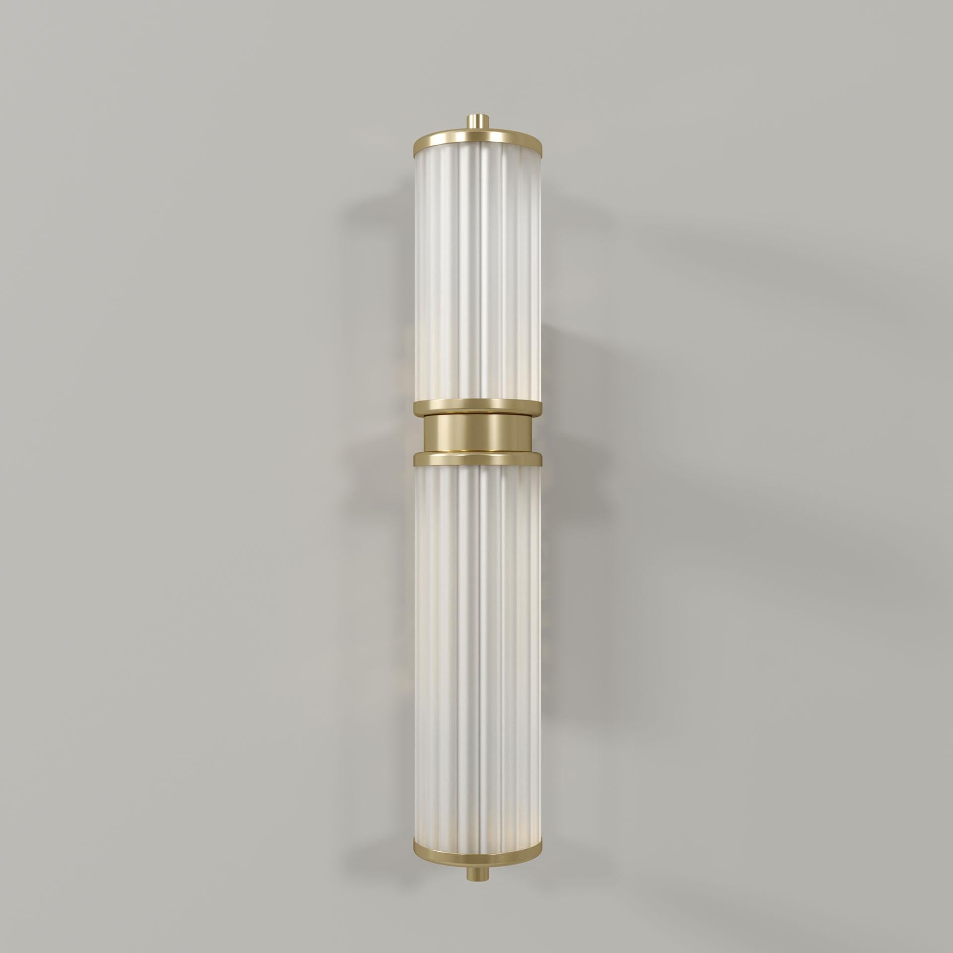 21st Century Miami Wall Lamp Brass Fluted Glass In New Condition For Sale In RIO TINTO, PT