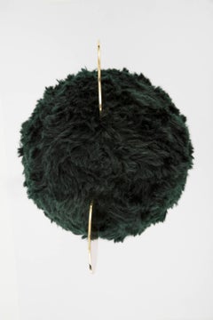 Lampada da tavolo Minos del XXI secolo in mohair verde, terrazzo e ottone lucido