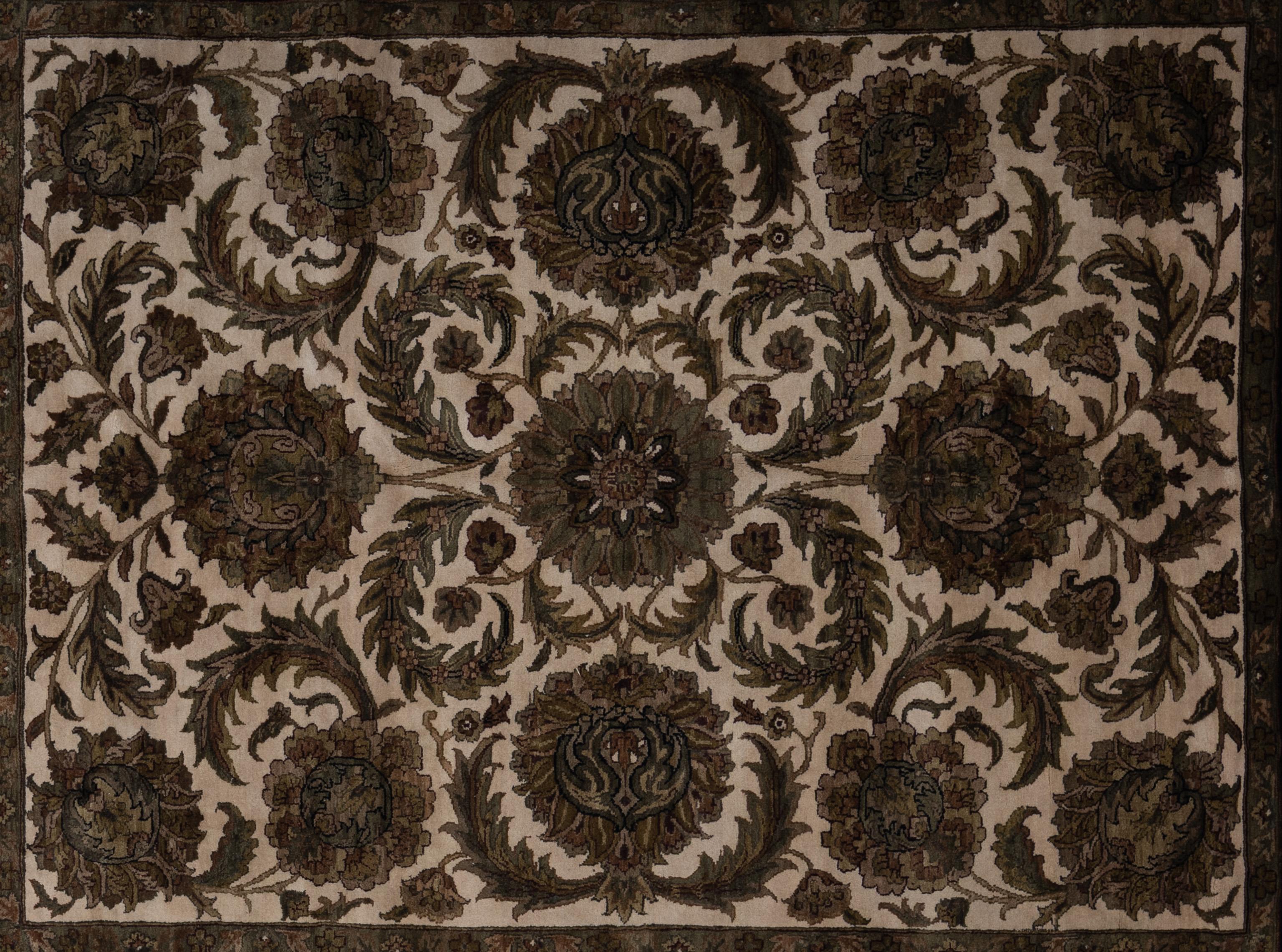 A traditional Agra Indian rug is a masterpiece of craftsmanship, originating from the historic city of Agra in northern India, renowned for its rich rug-making heritage. These rugs are celebrated for their luxurious texture, intricate designs, and