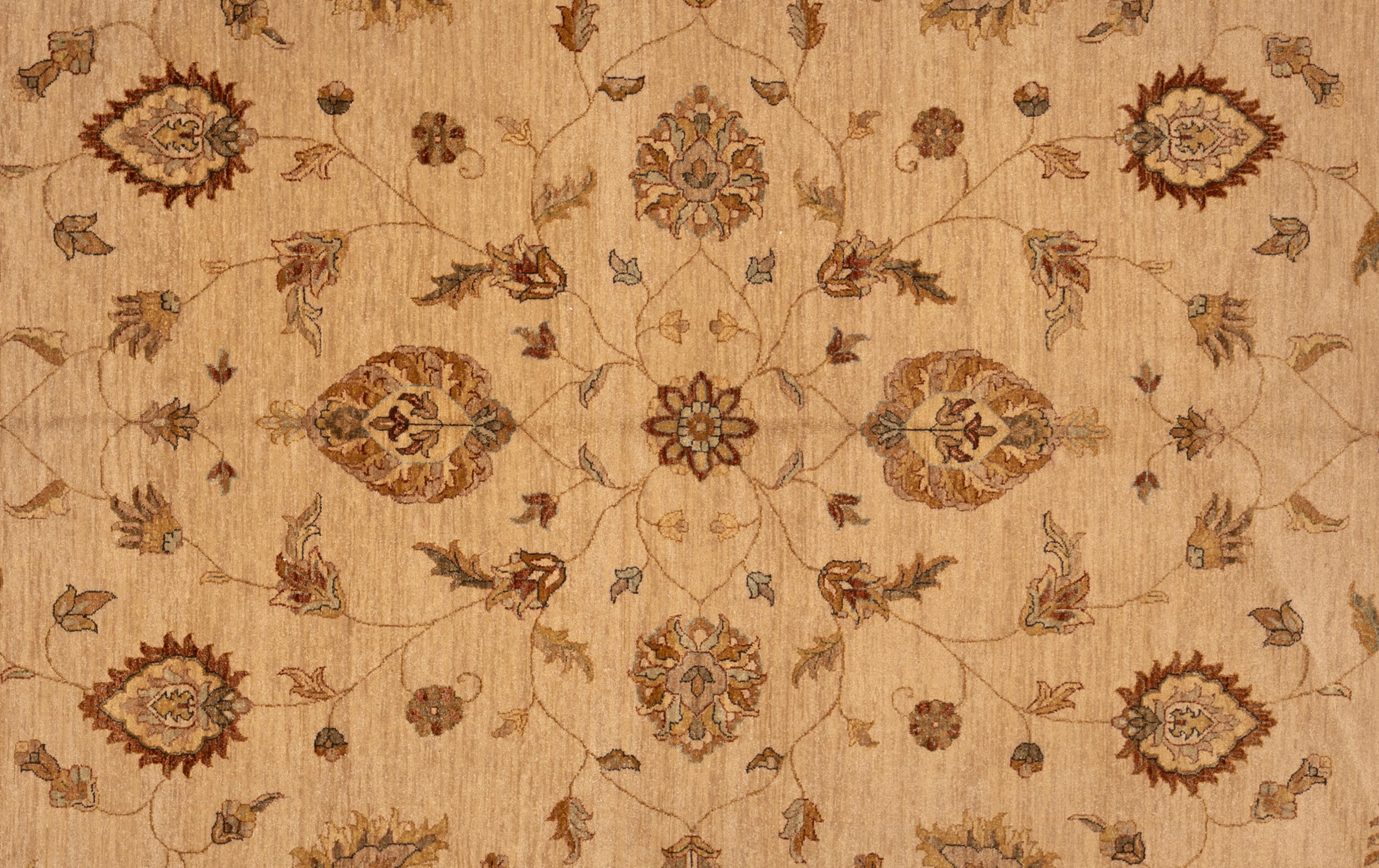Beautifully detailed modern yet timeless Agra rug from India, featuring a decorative floral and vine pattern throughout. Handwoven by master weavers and made of 100% wool. This sophisticated rug has the perfect balance of light and dark tones making