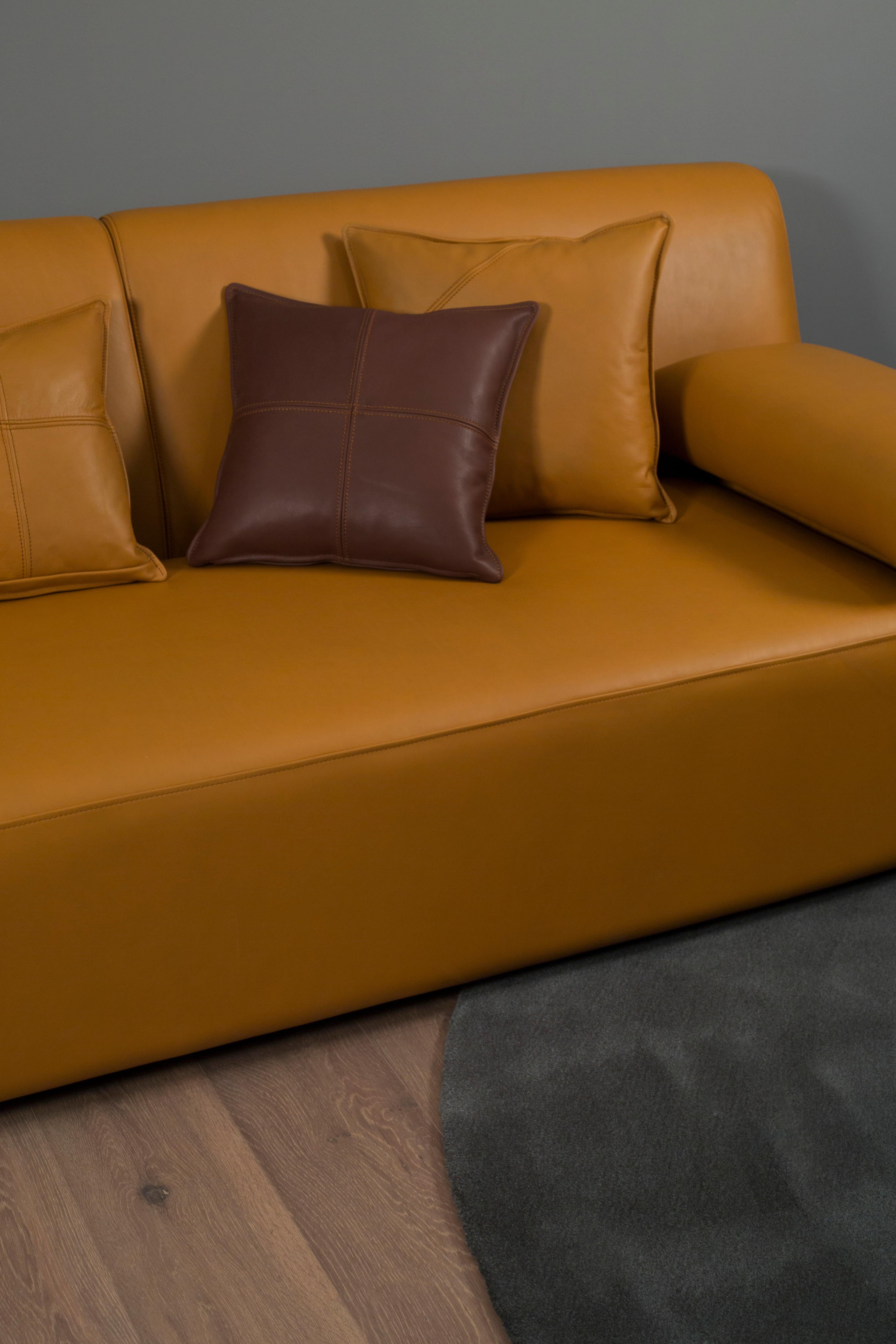 Modern Almourol Sofa, Camel Italian Leather, Handmade in Portugal by Greenapple For Sale 10