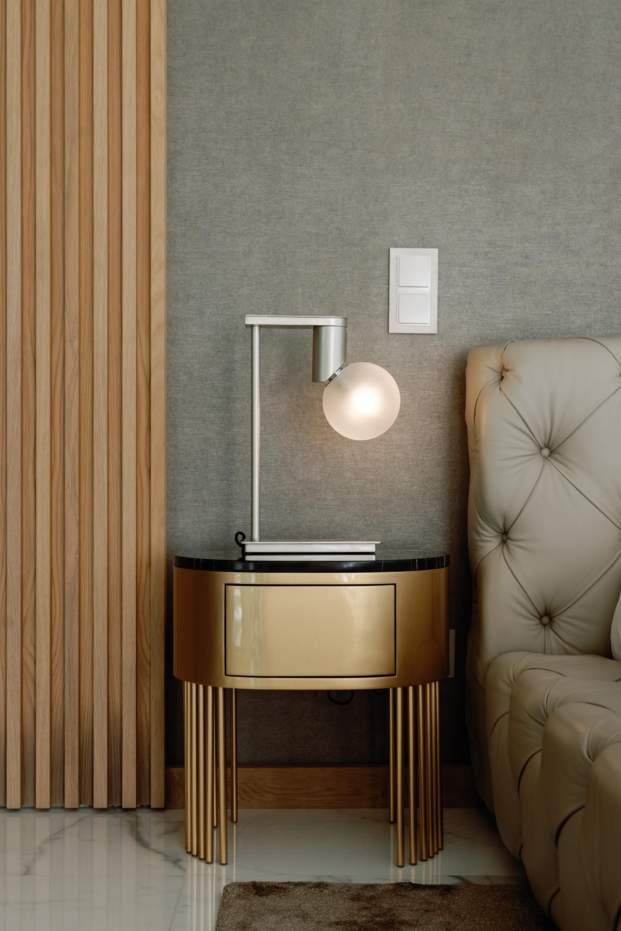 Brushed Modern Bobo Table Lamp, Champagne Bronze, Handmade in Portugal by Greenapple For Sale