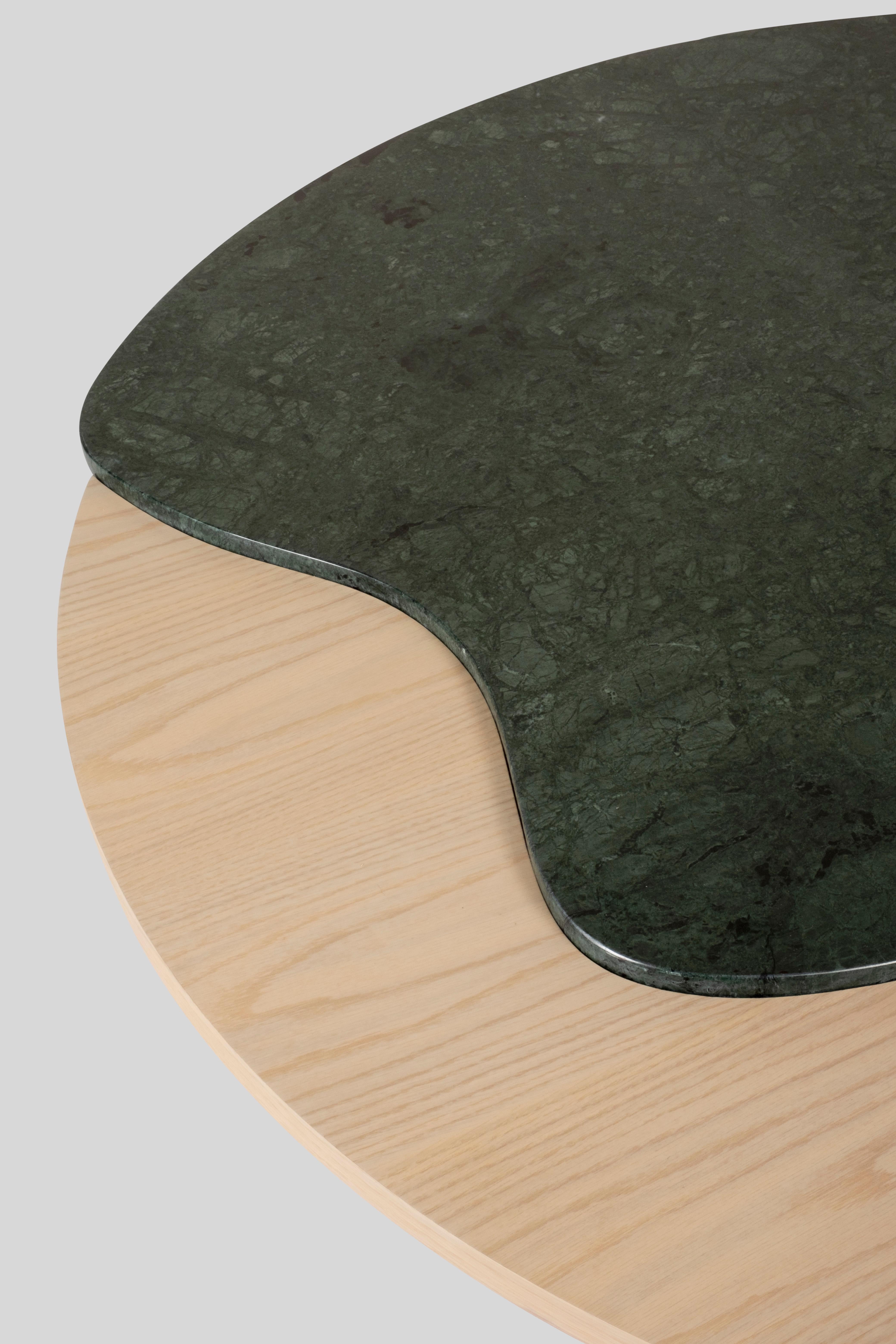 Modern Bordeira Coffee Table Green Guatemala Marble Handmade Portugal Greenapple In New Condition For Sale In Lisboa, PT
