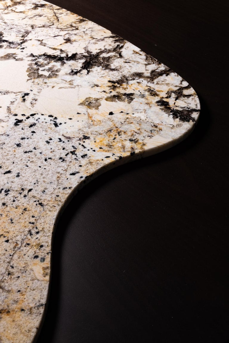 Modern Bordeira Coffee Table in Patagonia Granite Handcrafted by Greenapple  For Sale 5