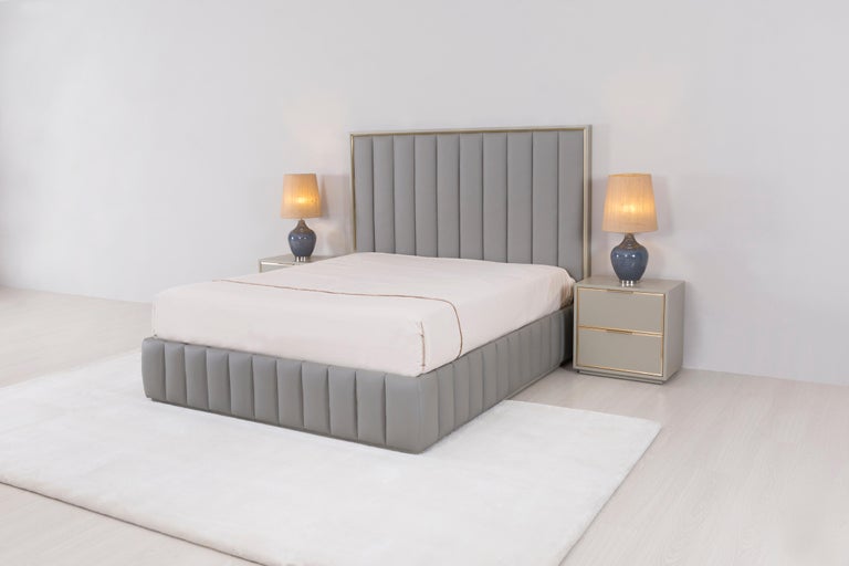 Ribbon Bed, Contemporary Collection, Handcrafted in Portugal - Europe by Greenapple.

Ribbon is an elegant bed upholstered in light grey, high quality Italian leather with a beautiful, ribbed effect. It was designed to combine modern comfort with