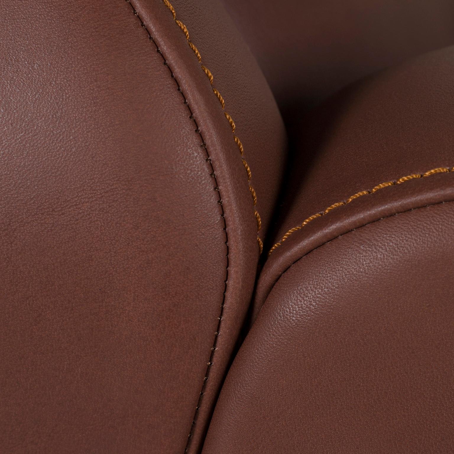 Modern Capelinhos Lounge Chair, Swivel, Leather, Handmade Portugal Greenapple For Sale 4