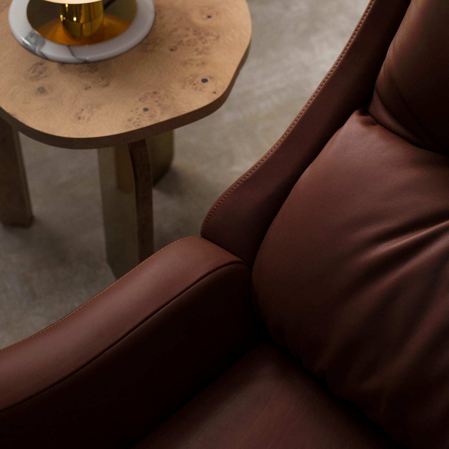 Modern Capelinhos Lounge Chair, Swivel, Leather, Handmade Portugal Greenapple  For Sale 7