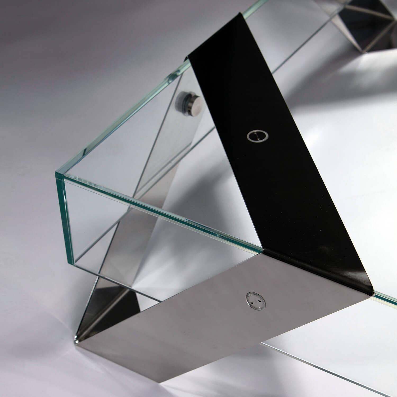 Table basse carrée minimaliste et moderne en bois de teinture inoxydable brossée en vente 7