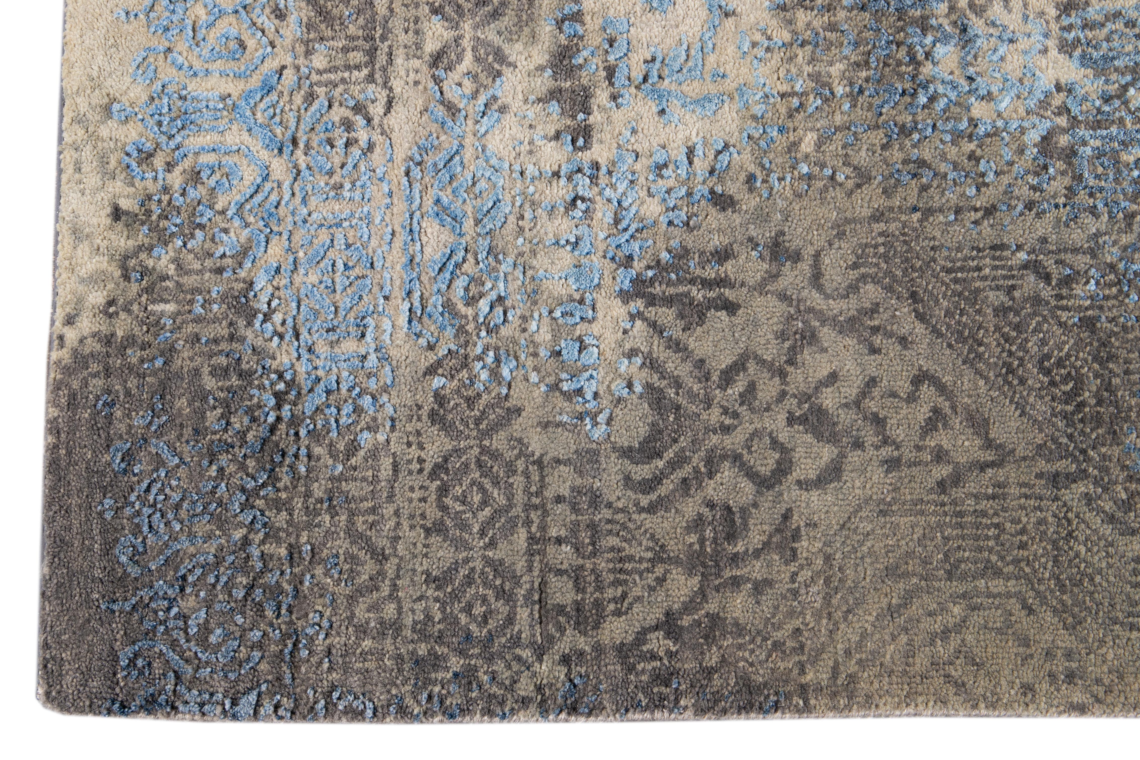 Asian 21st Century Modern Contemporary Abstract Wool Rug For Sale