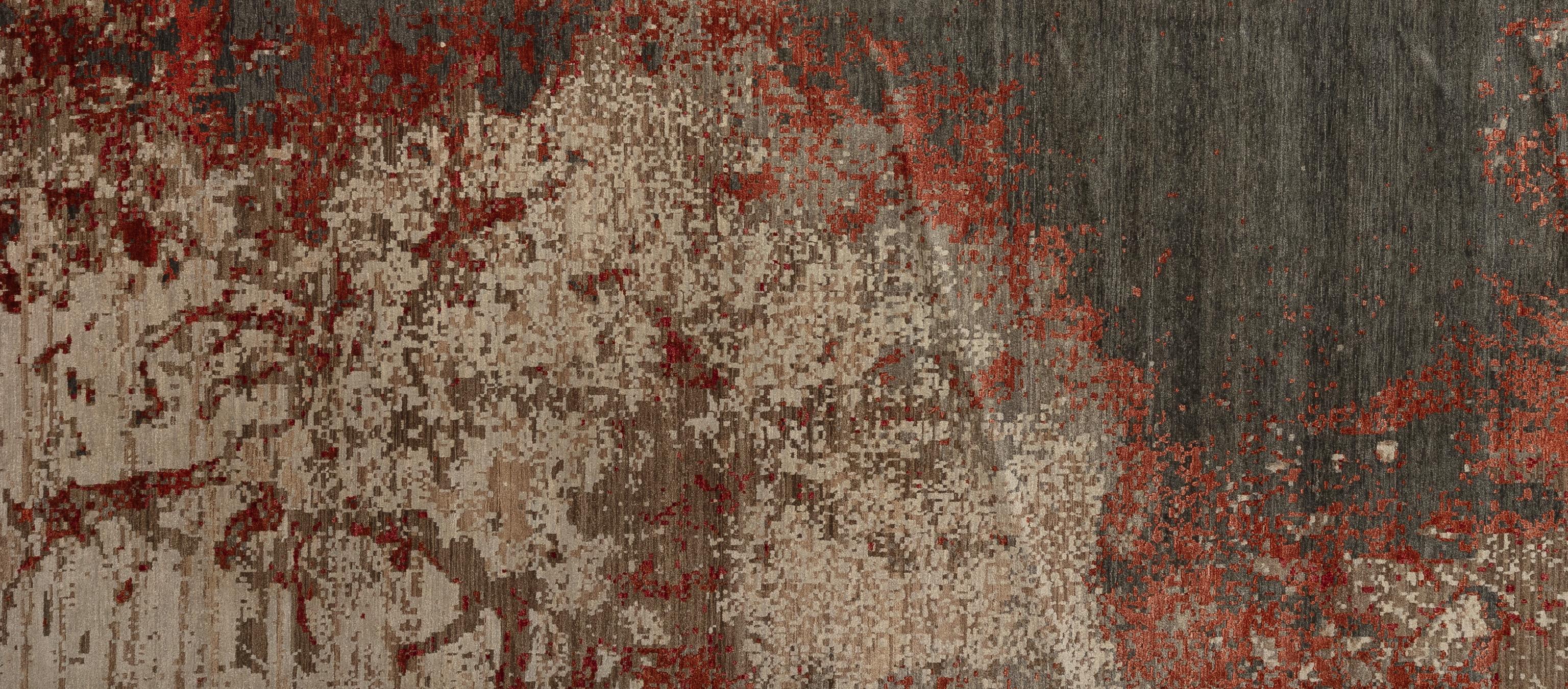 Wir stellen unseren exquisiten zeitgenössischen Teppich vor, ein Meisterwerk der Eleganz und Raffinesse, das in Indien von geschickten Kunsthandwerkern handgefertigt wird. Dieser Teppich aus feinster Wolle aus der Region hat eine luxuriöse Textur,