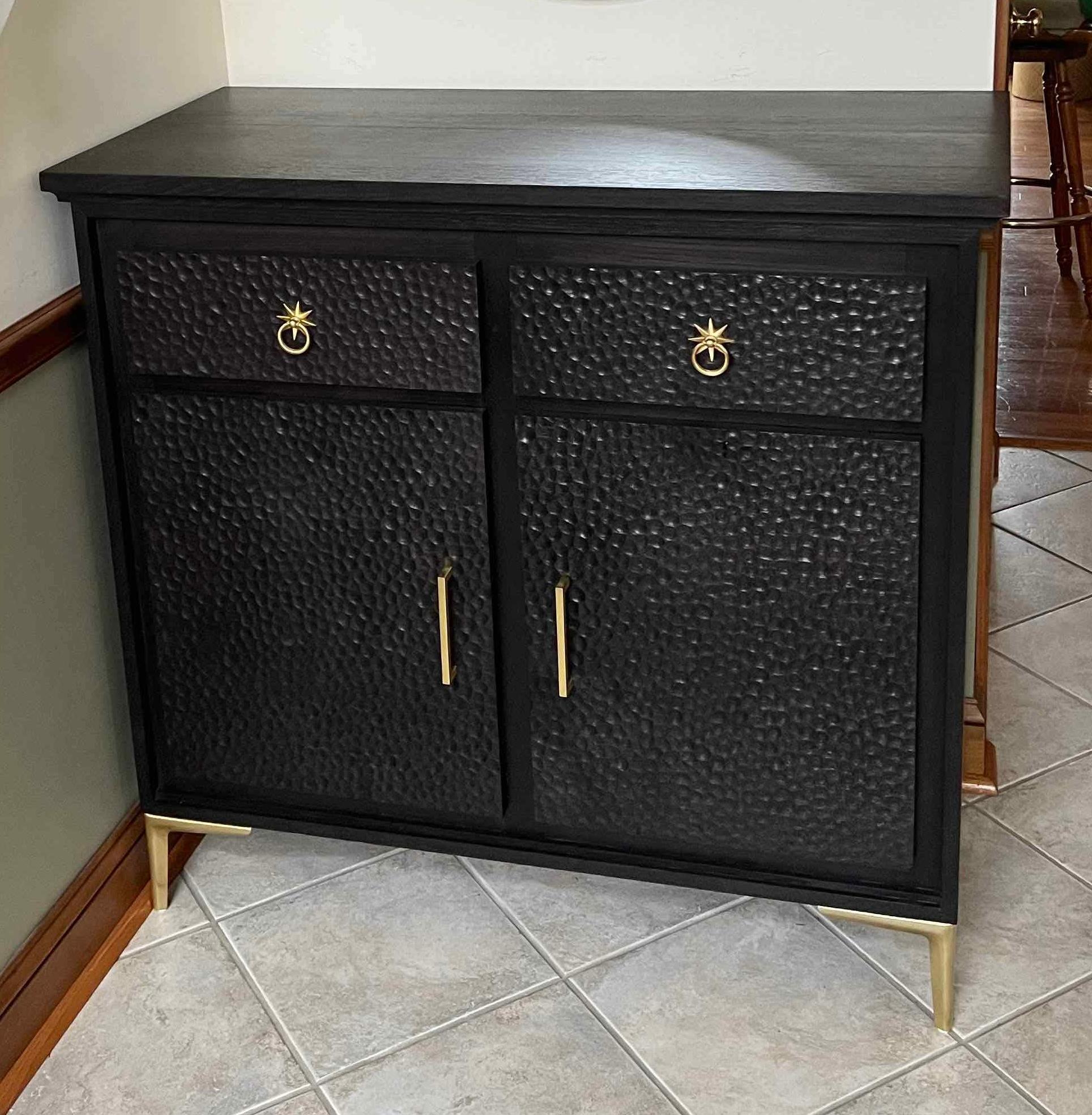 Introducing our versatile 21st Century Modern Cabinet, a seamless blend of functionality and style that elevates any space it graces. Whether adorning your entryway, serving as a chic living room storage solution, or adding flair to your hallway,