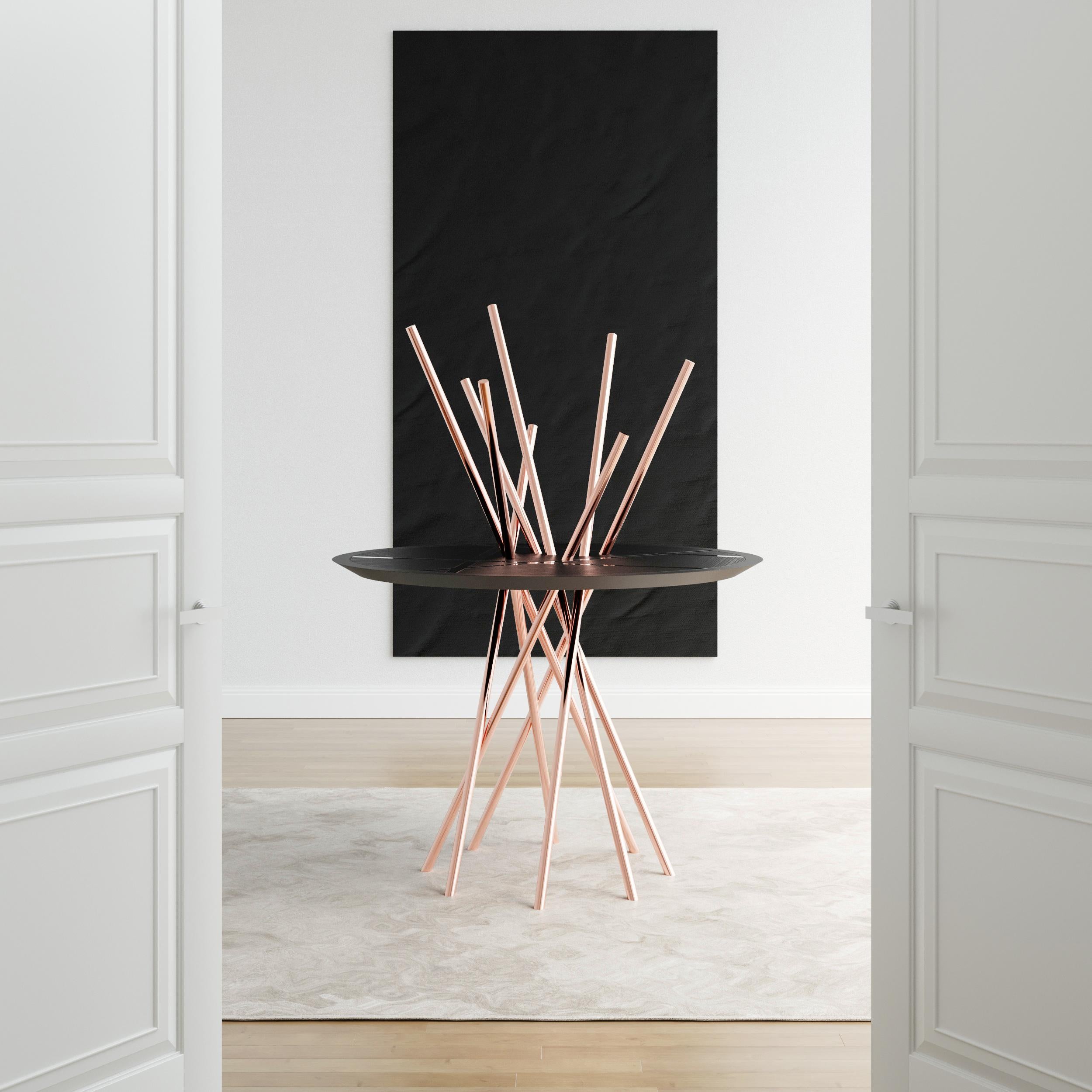 Modern Round Entryway Pedestal Table Black Oak Wood Black Lacquer Brushed Copper In New Condition For Sale In Vila Nova Famalicão, PT