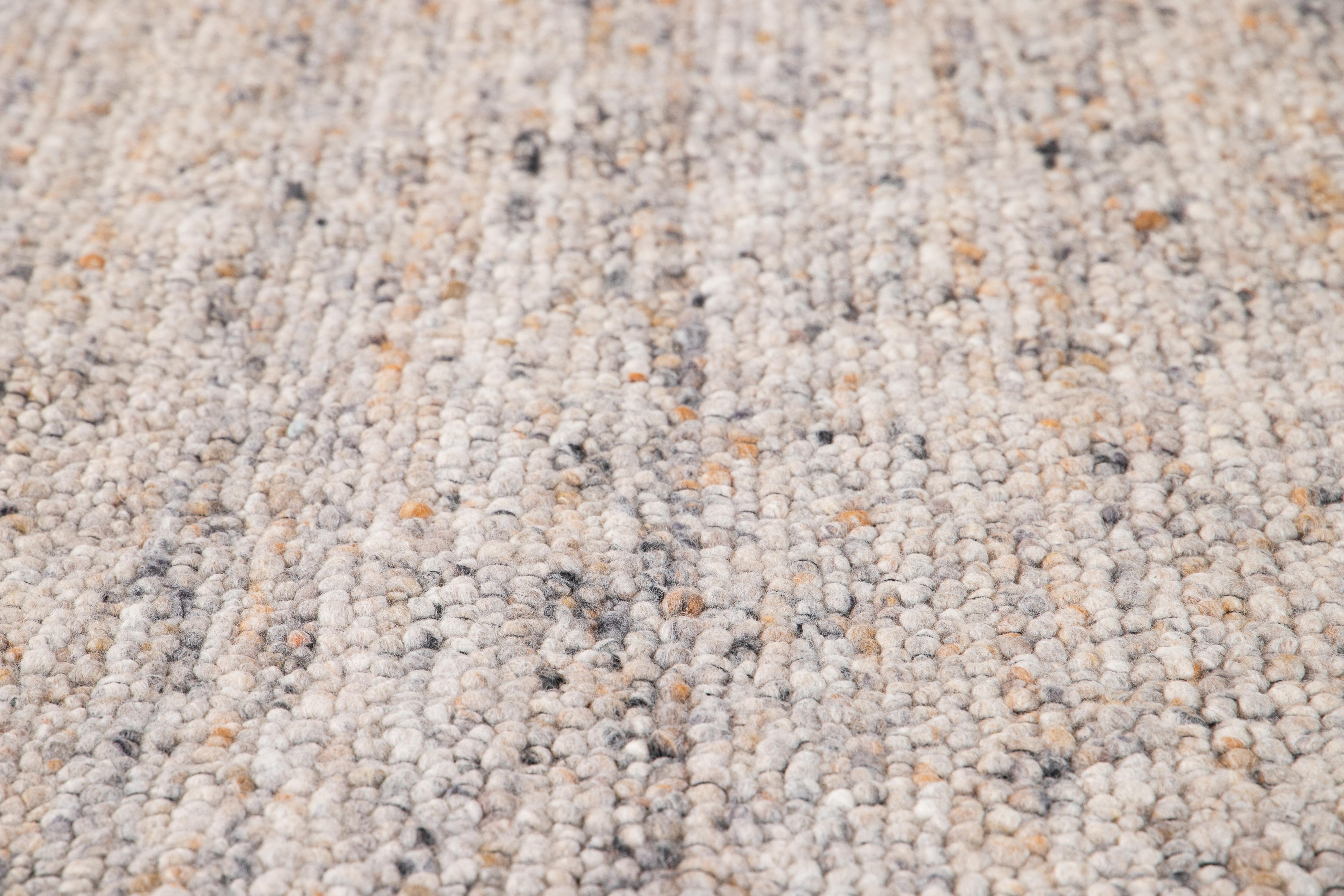 Alfombra de lana de textura afieltrada moderna del siglo XXI Siglo XXI y contemporáneo en venta
