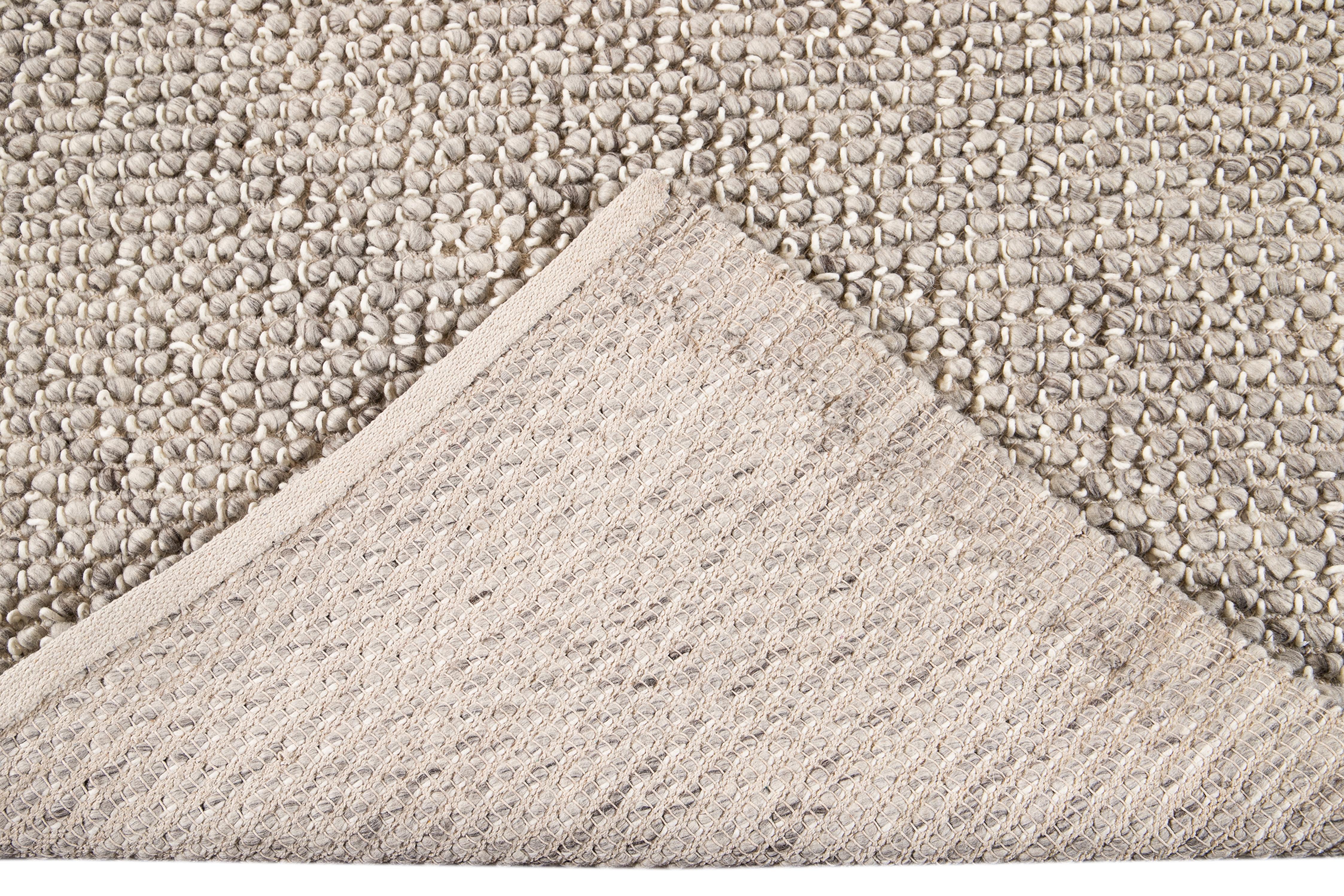 21st Century Modern Felted Texture Wool Rug For Sale 6