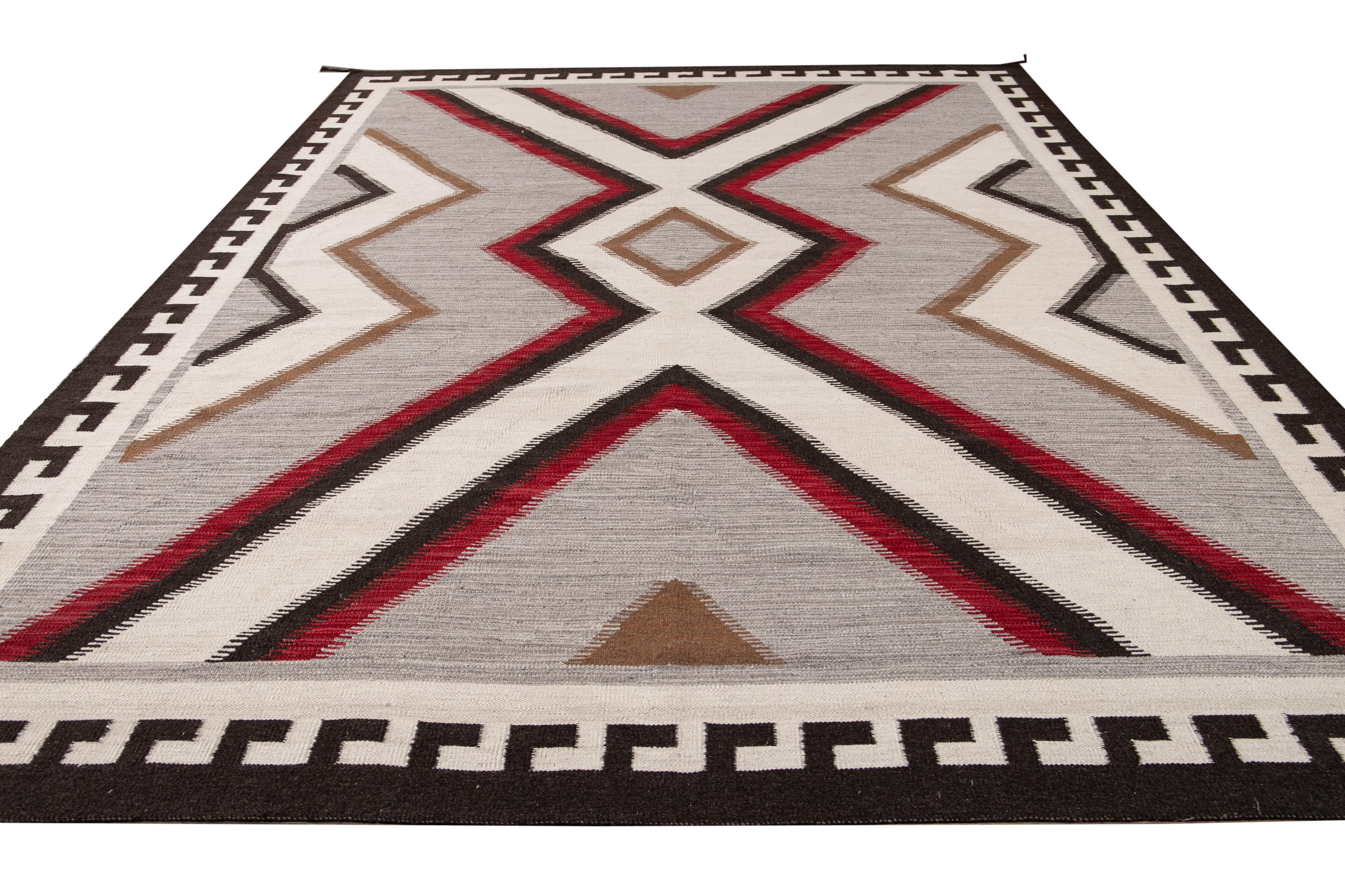 21st Century Modern Flat-Weave Navajo Style Wool Rug For Sale 10