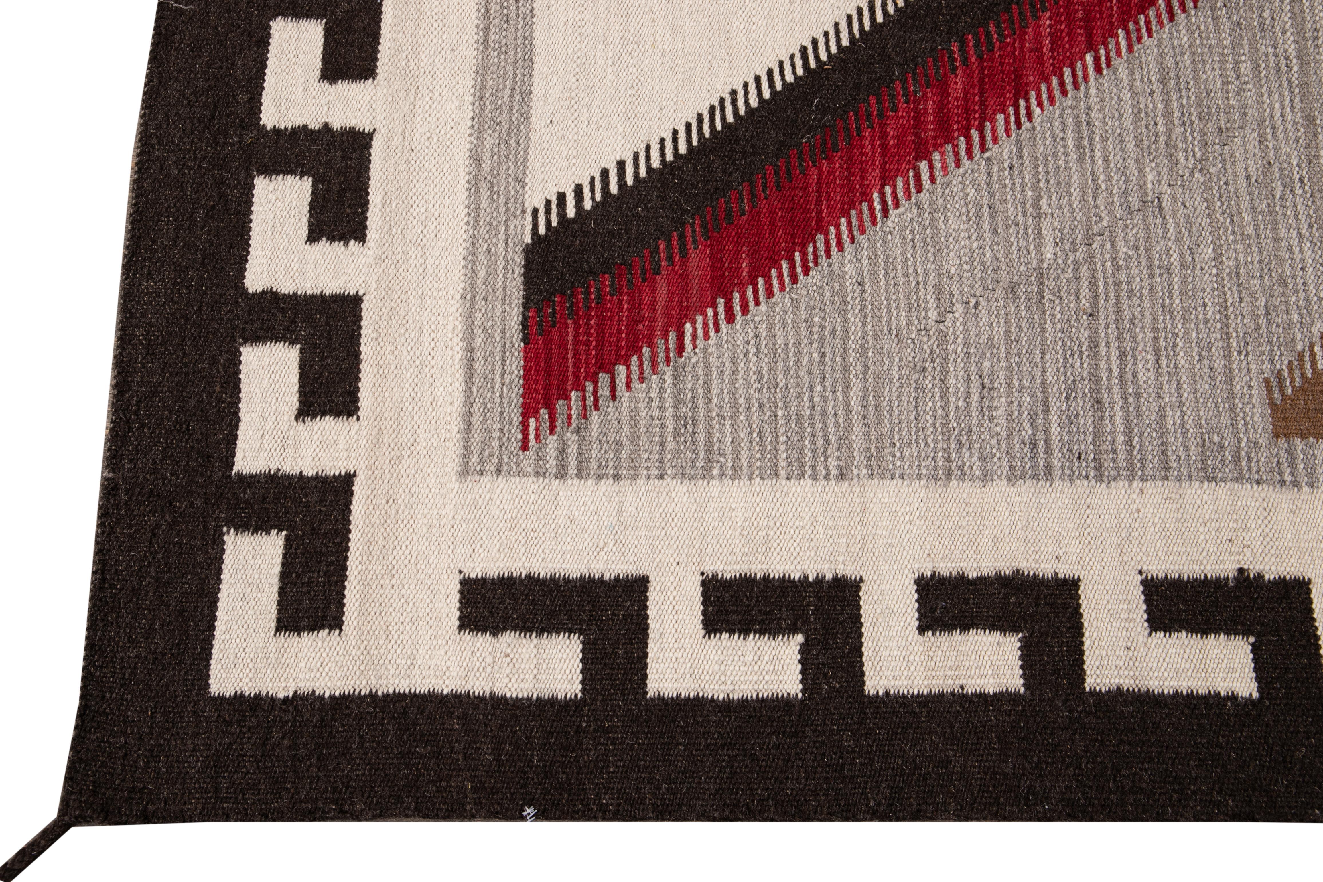 21st Century Modern Flat-Weave Navajo Style Wool Rug For Sale 2
