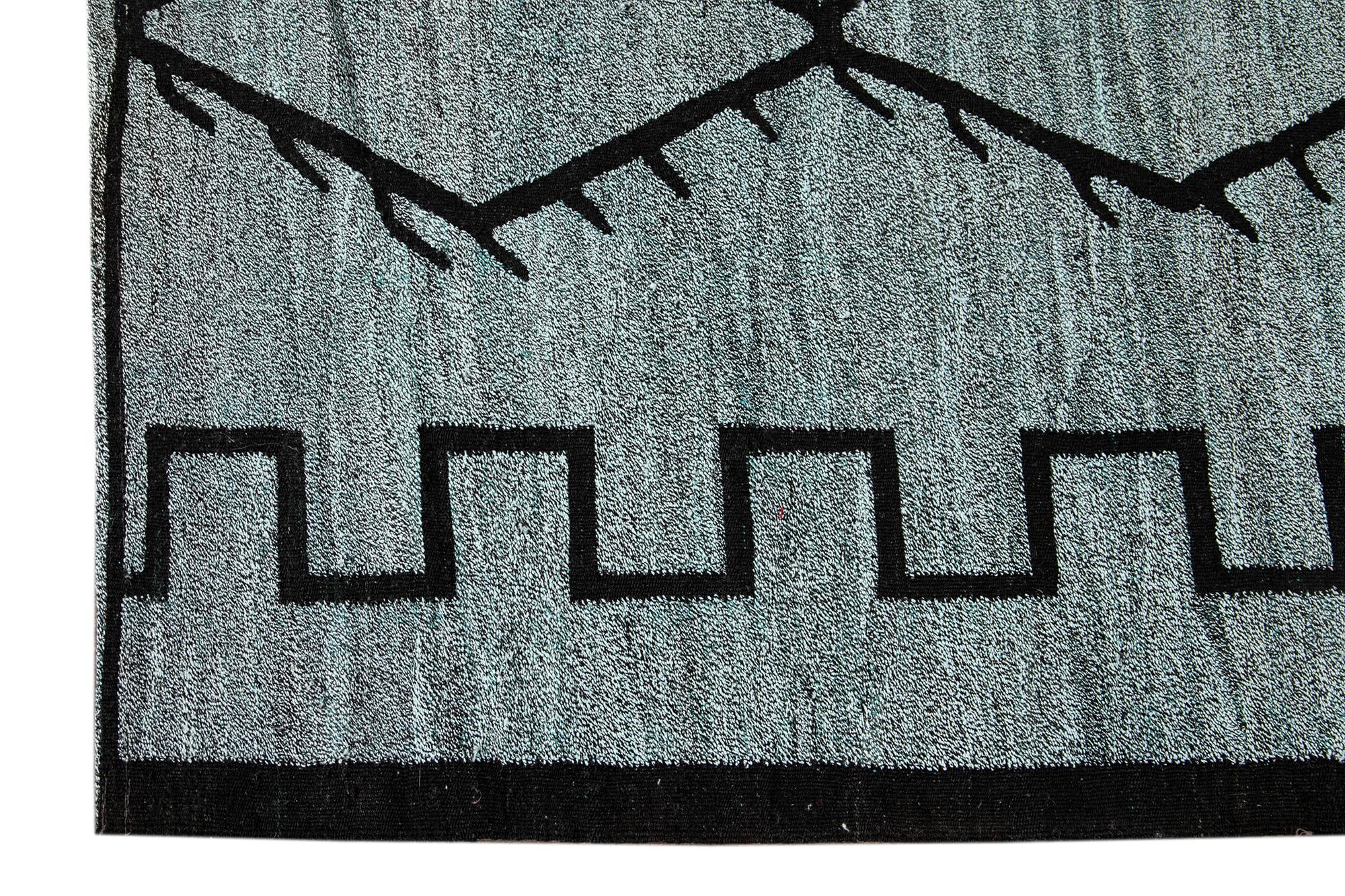 Contemporary 21st Century Modern Flat-Weave Wool Kilim Rug For Sale