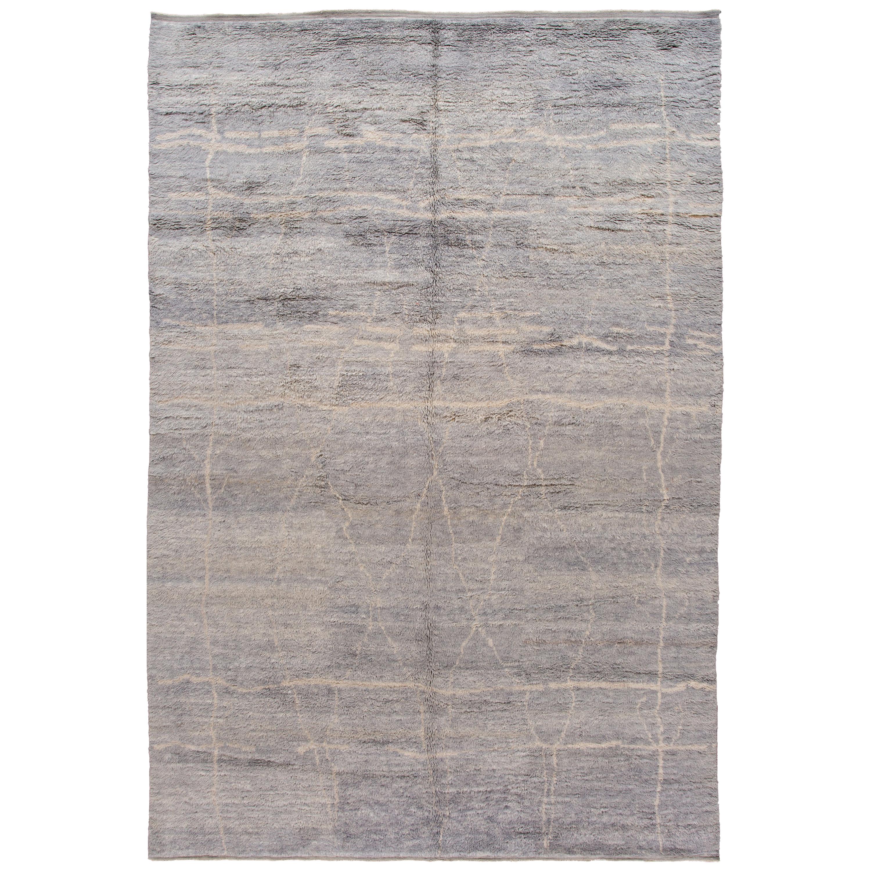 21st Century Modern Gray Moroccan Wool Rug For Sale