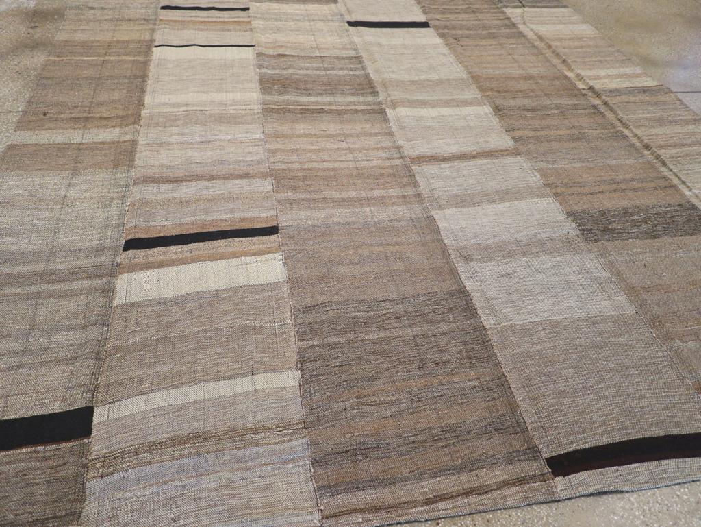 Contemporary 21st Century Modern Handmade Turkish Flatweave Kilim Room Size Carpet For Sale