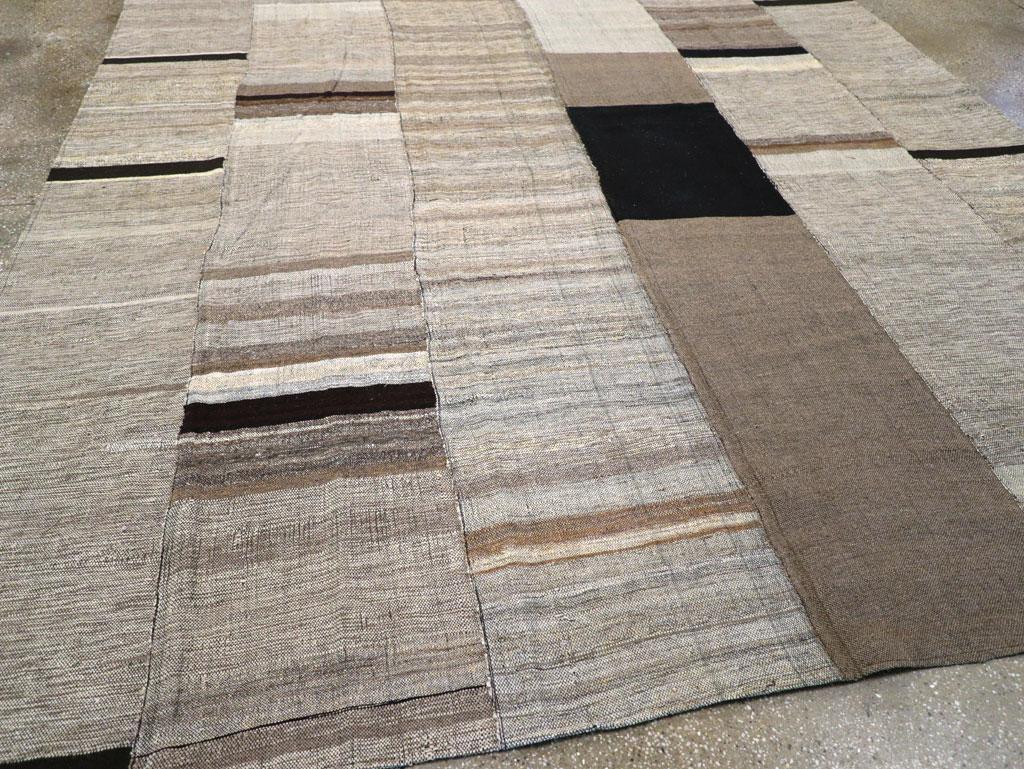 Contemporary 21st Century Modern Handmade Turkish Flatweave Kilim Room Size Carpet For Sale