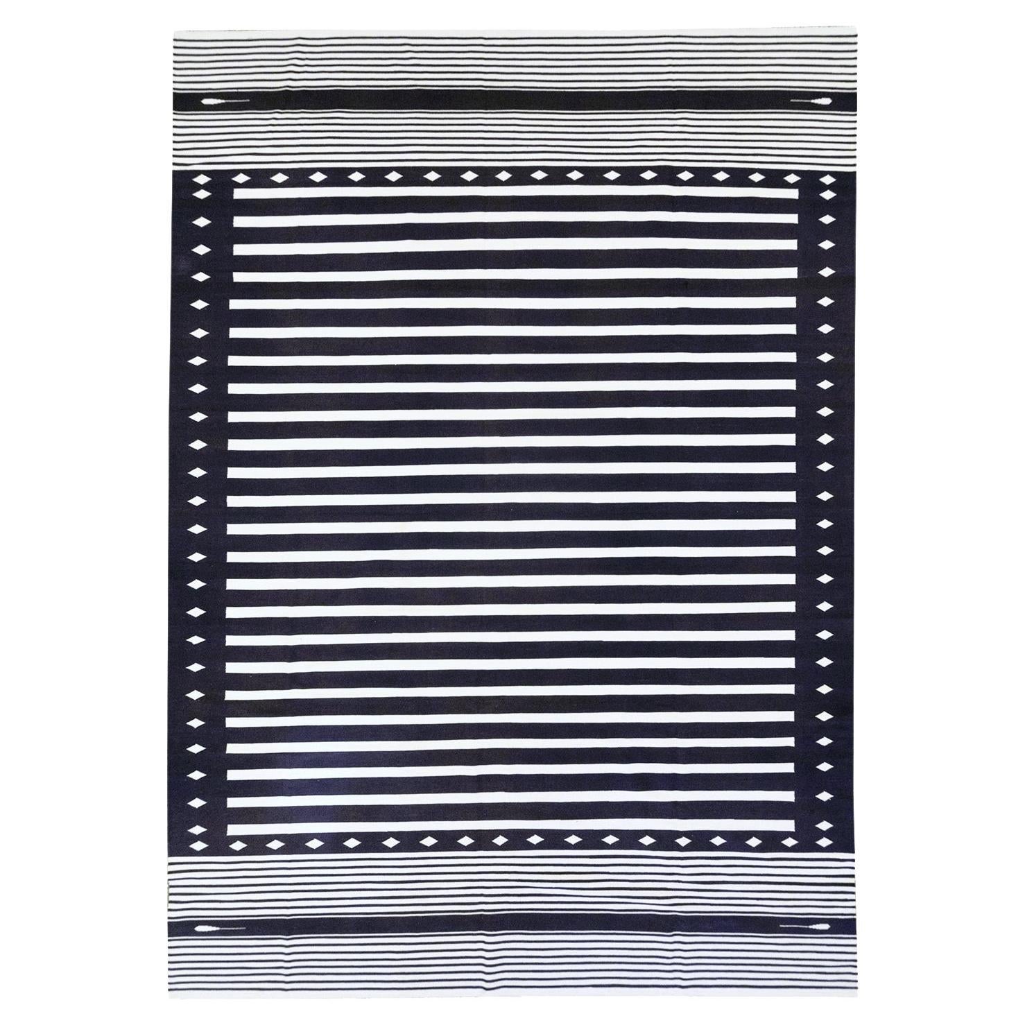21st Century Modern Indian Flatweave Dhurrie Large Room Size Carpet For Sale