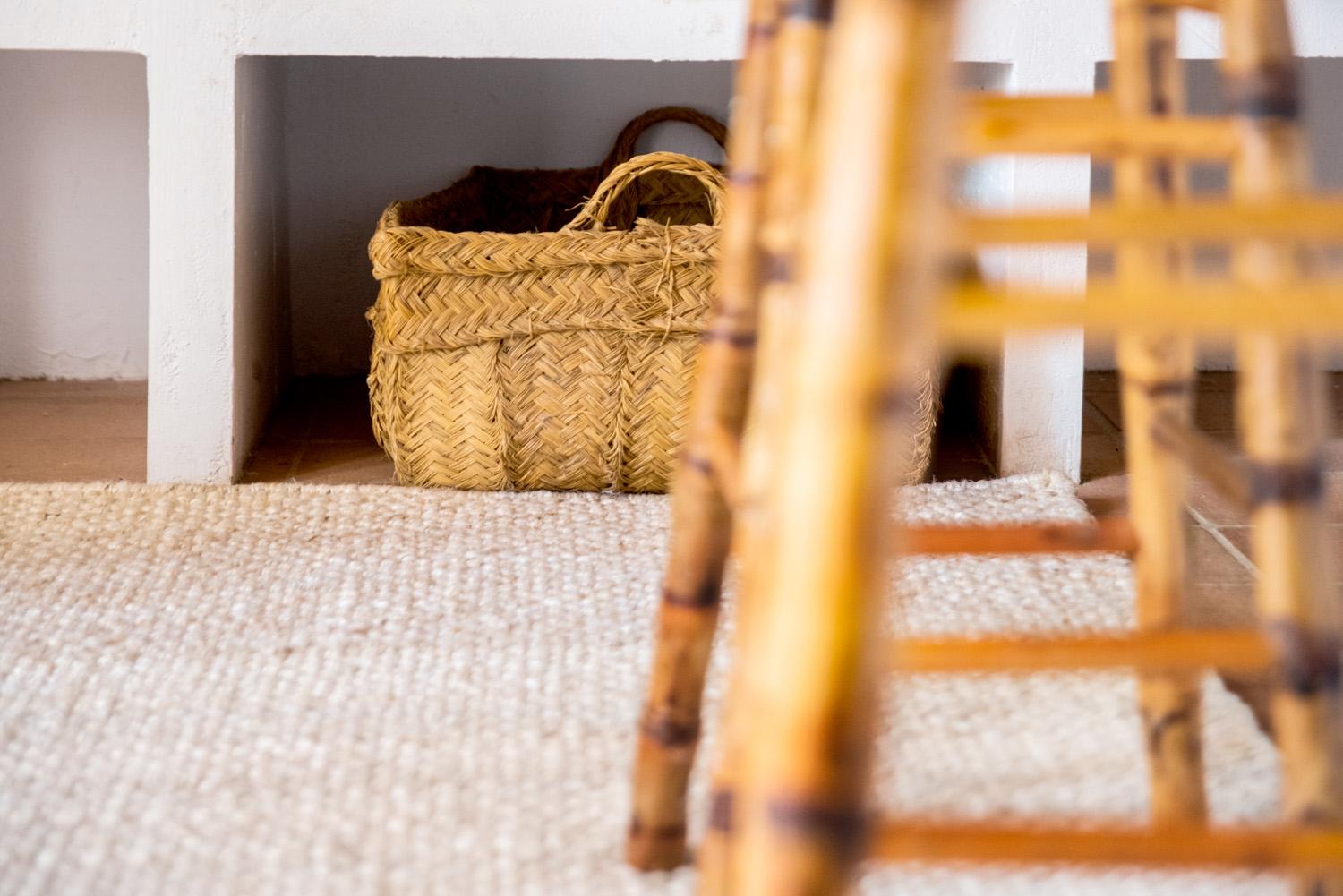 Hand-Woven Modern Handwoven Jute Carpet Rug Ivory Basket For Sale