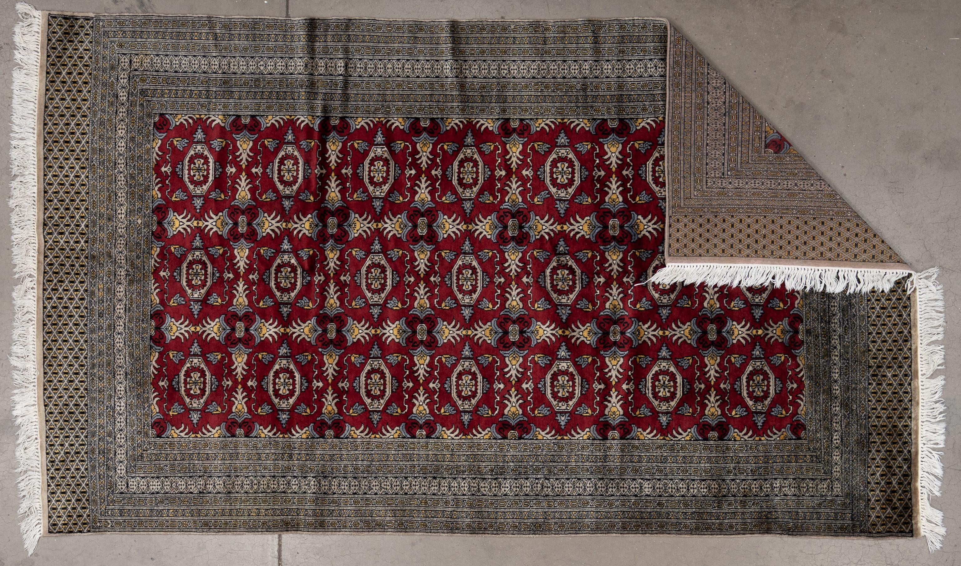 Pakistanais The Modernity Kazak du 21e siècle en vente