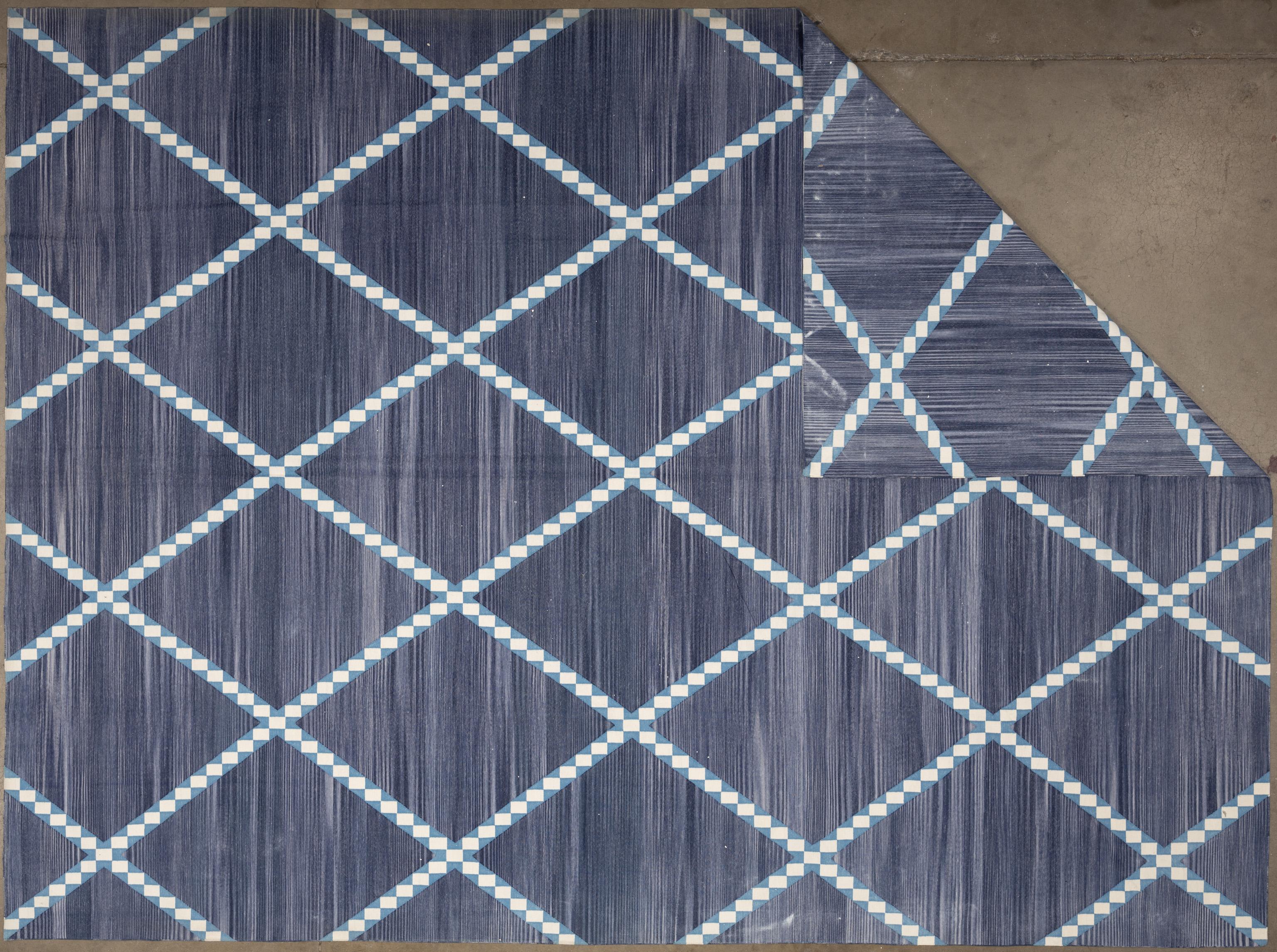 Tessuto a mano Kilim moderno del 21° secolo in vendita
