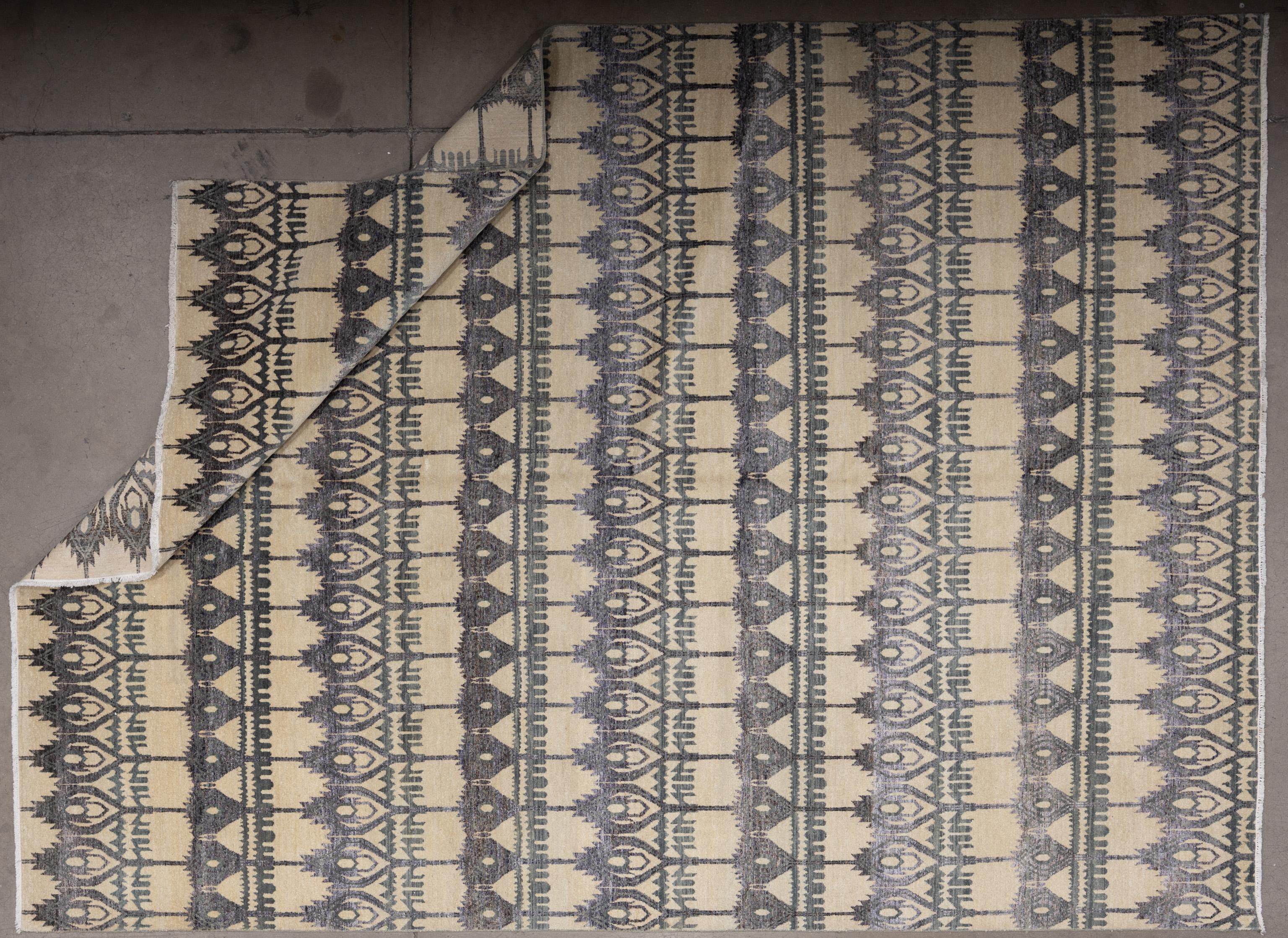 Hand-Woven 21st Century Modern Kilim For Sale