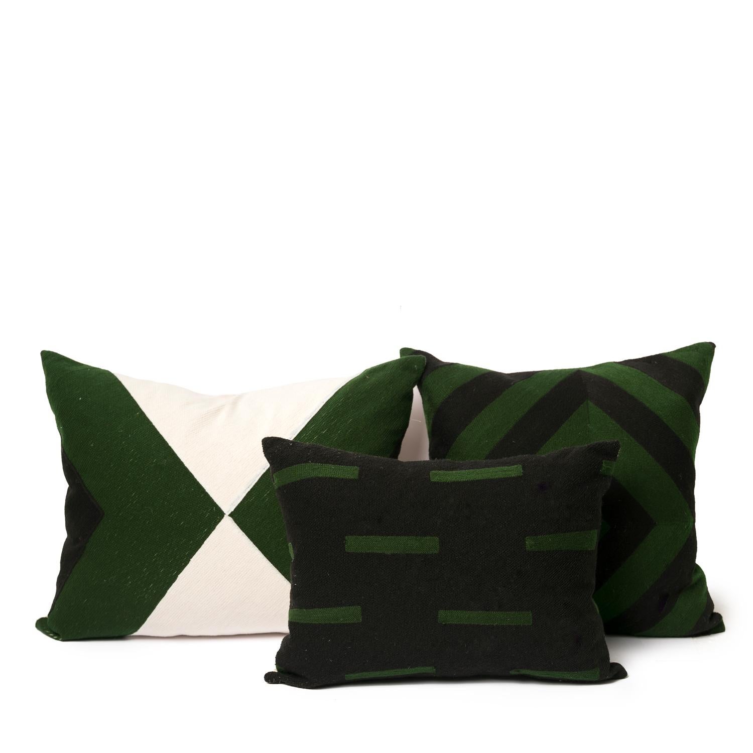 Indian 21st Century Modern Kilombo Home Embroidery Pillow Cotton Rech Black & Green For Sale