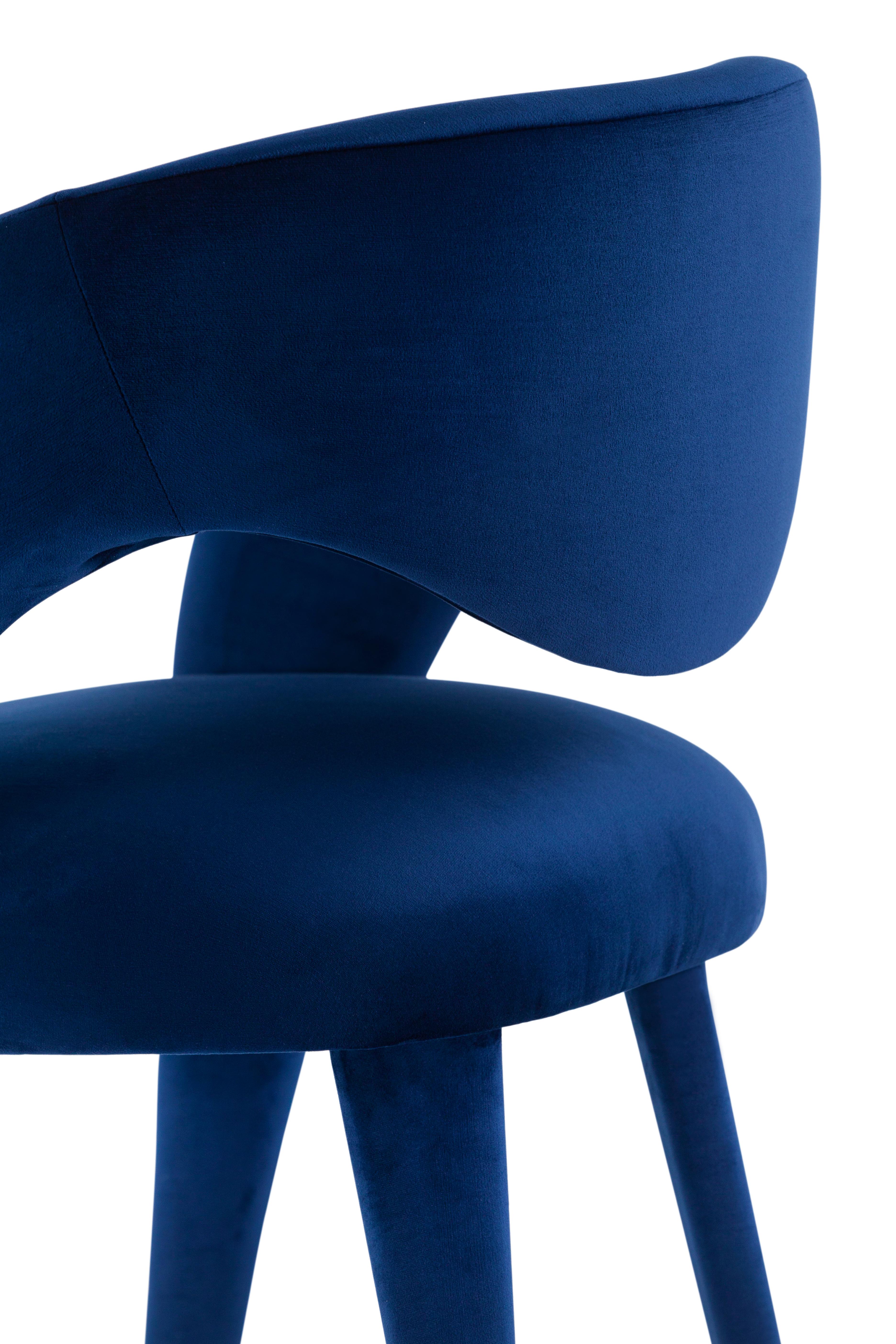 Velours Chaises de salle à manger modernes Laurence, velours bleu marine, fabriquées à la main au Portugal par Greenapple en vente