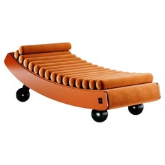 Chaise longue moderne du 21e siècle, rembourrée en velours brun caramel Lit de repos