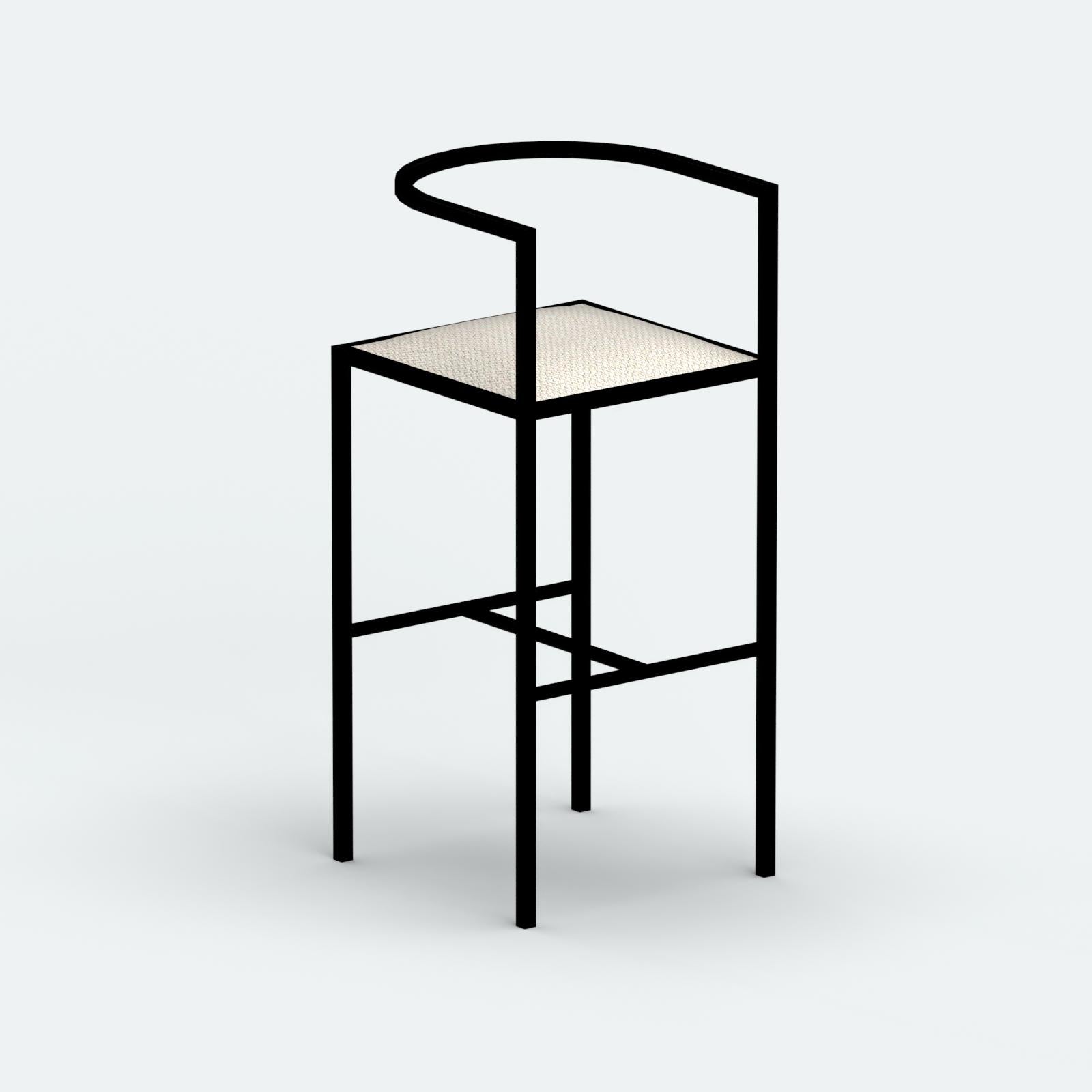 Moderne 21ème siècle, Modernity, Tabouret de bar Maçka, structure en métal peint par poudrage et tapisserie d'ameublement en vente