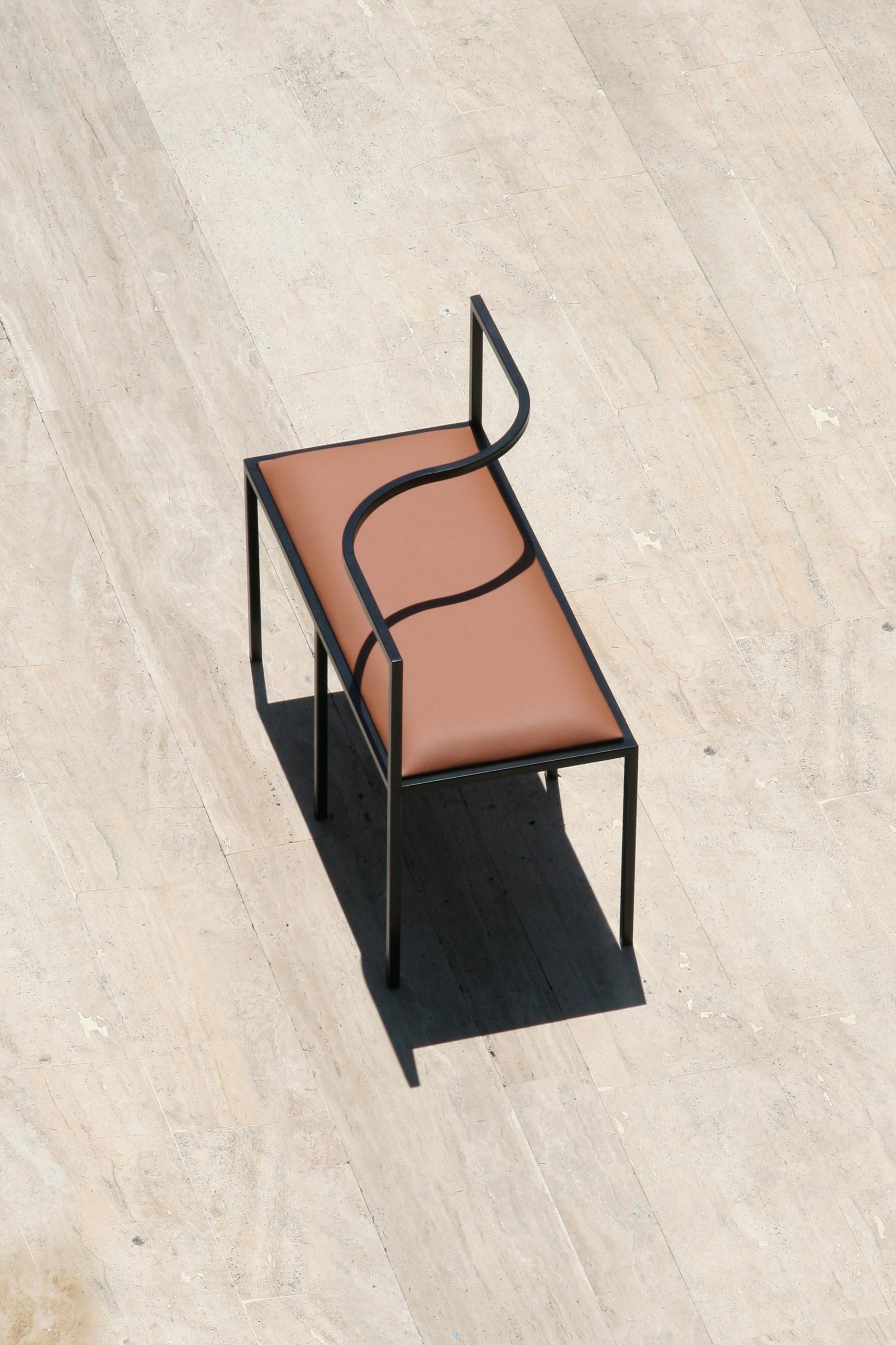 Siglo XXI, Moderno, Maçka Love Bench, Estructura de metal revestido y tapicería Barnizado en venta