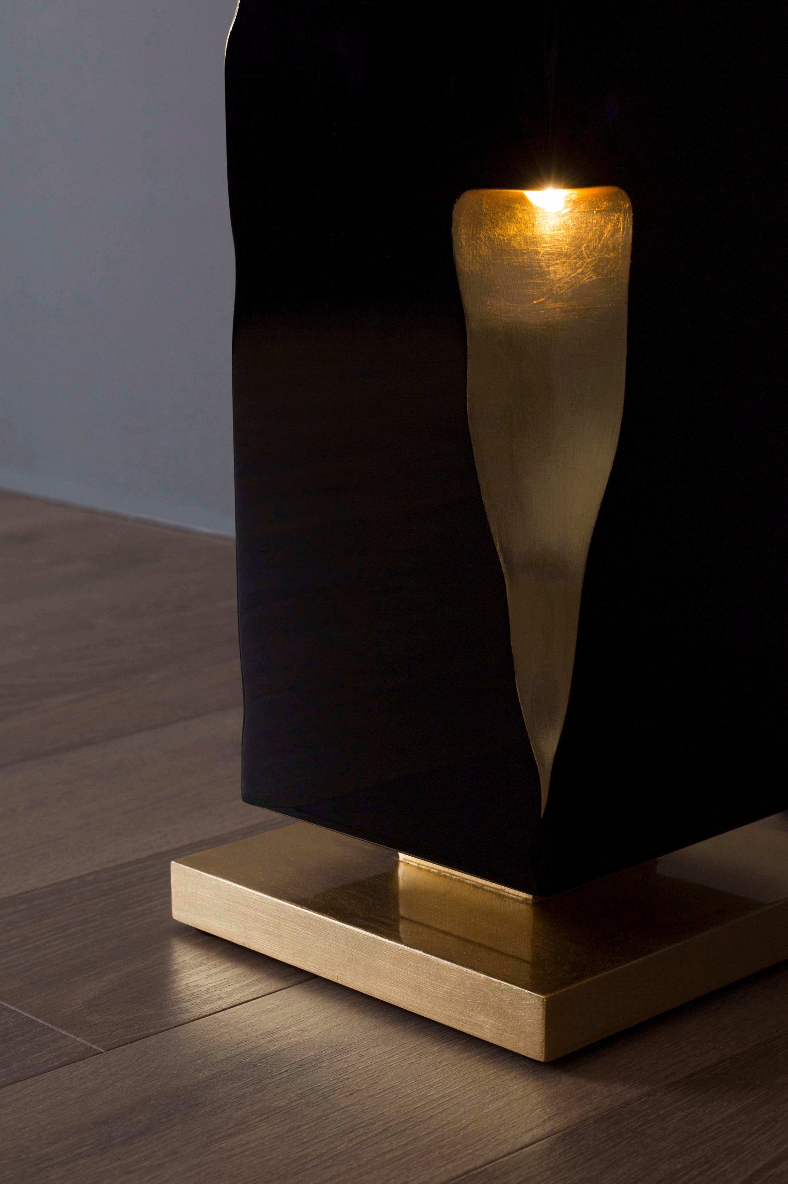 Modern Martin Pedestal Sculpture Black Gold Leaf Handmade Portugal Greenapple For Sale 9