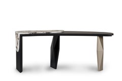 Tavolo consolle moderno Menir, marmo Calacatta Viola fatto a mano Portogallo Greenapple