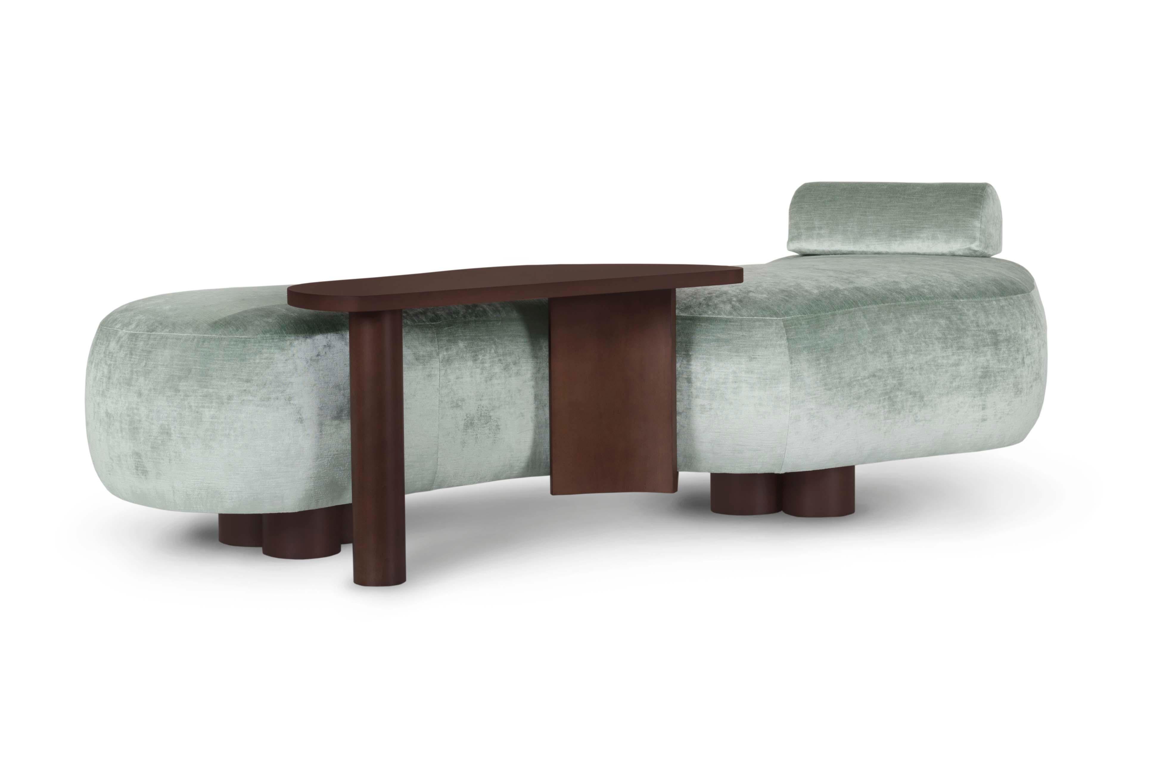 Moderne Minho Chaise Lounge, DEDAR Samt, handgefertigt in Portugal von Greenapple (21. Jahrhundert und zeitgenössisch) im Angebot