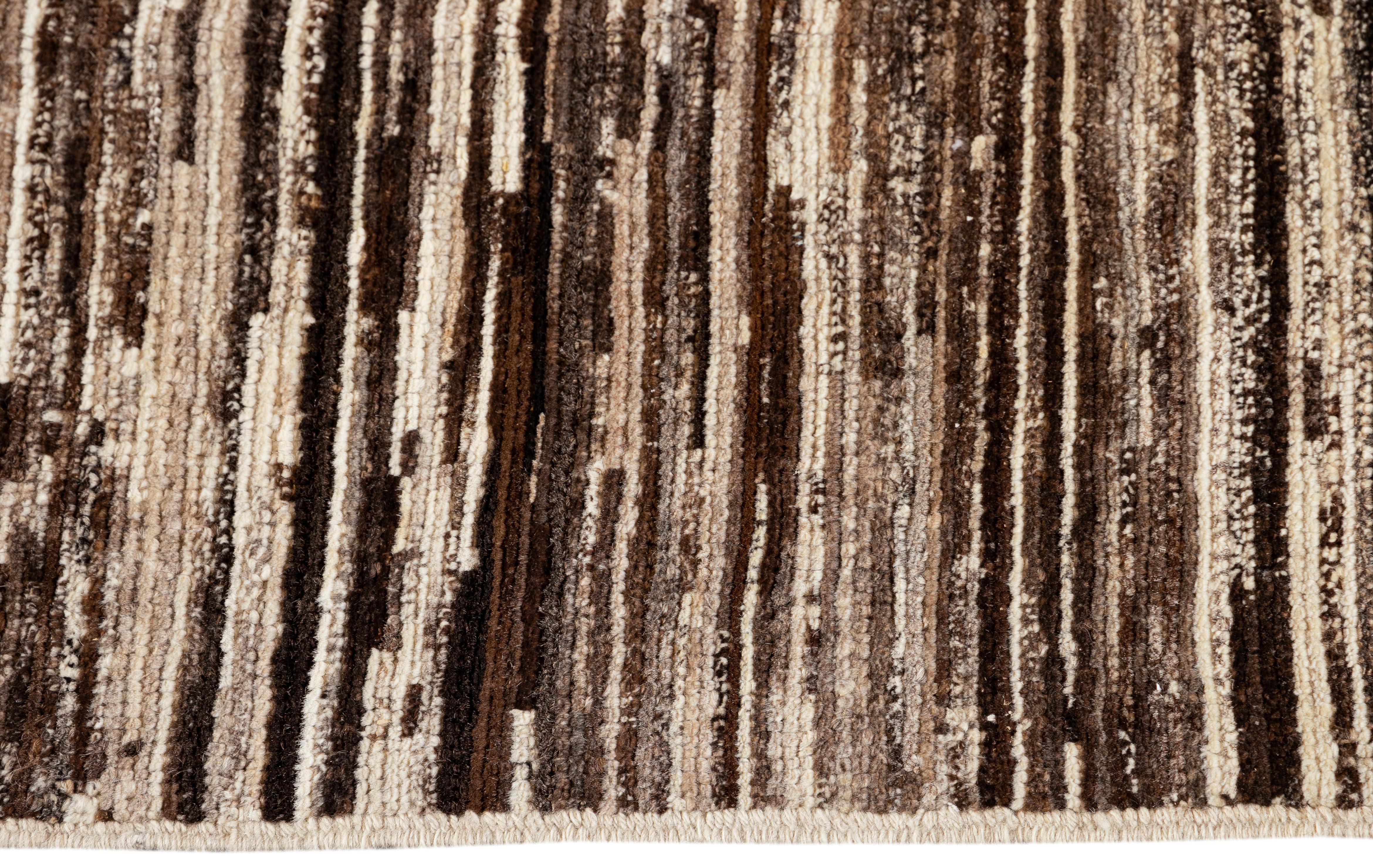 Noué à la main Tapis en laine Brown Handmade Modern-Style Moroccan-Style en vente