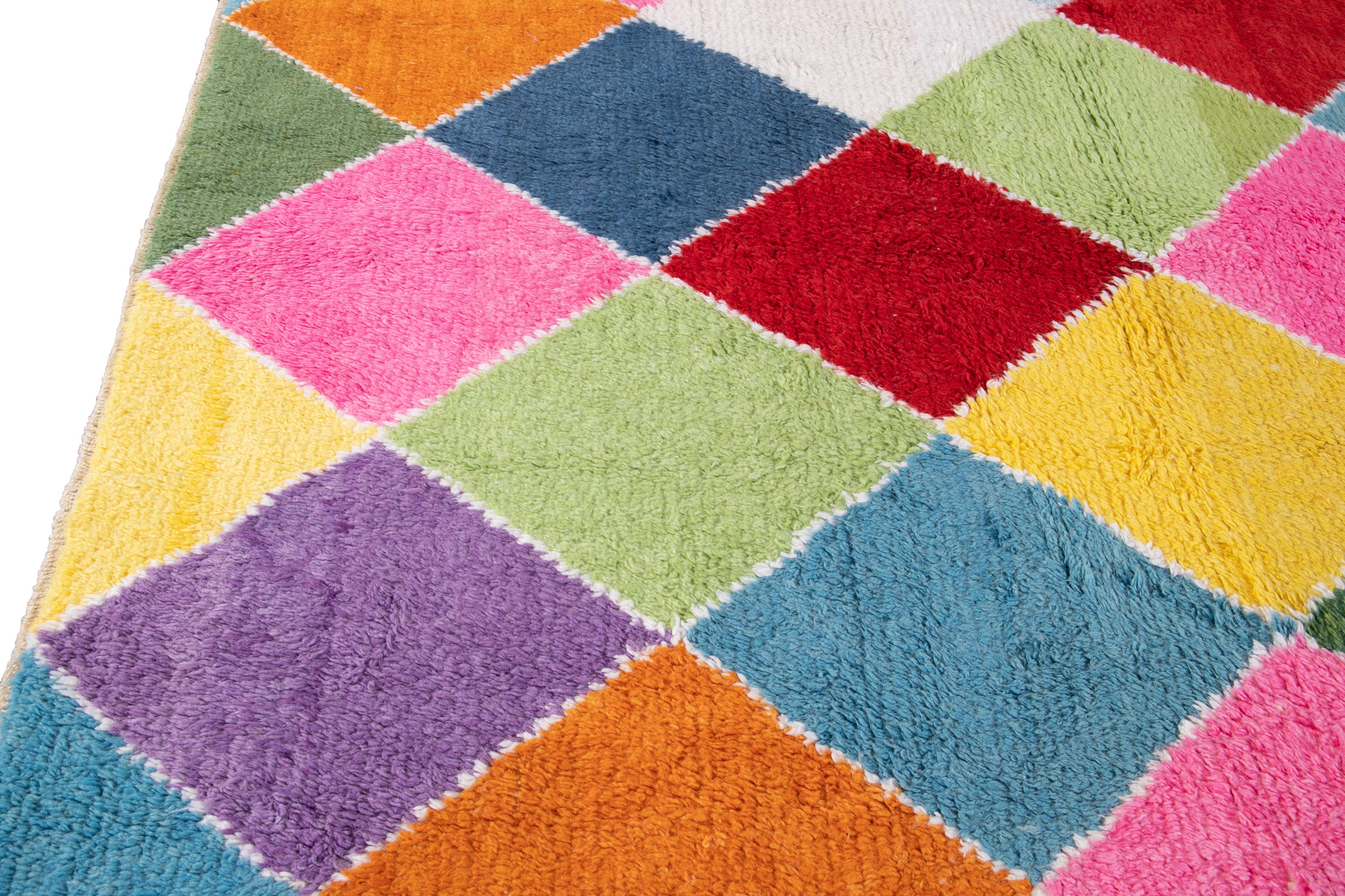 21st Century Modern Moroccan Style Wool Rug For Sale 3