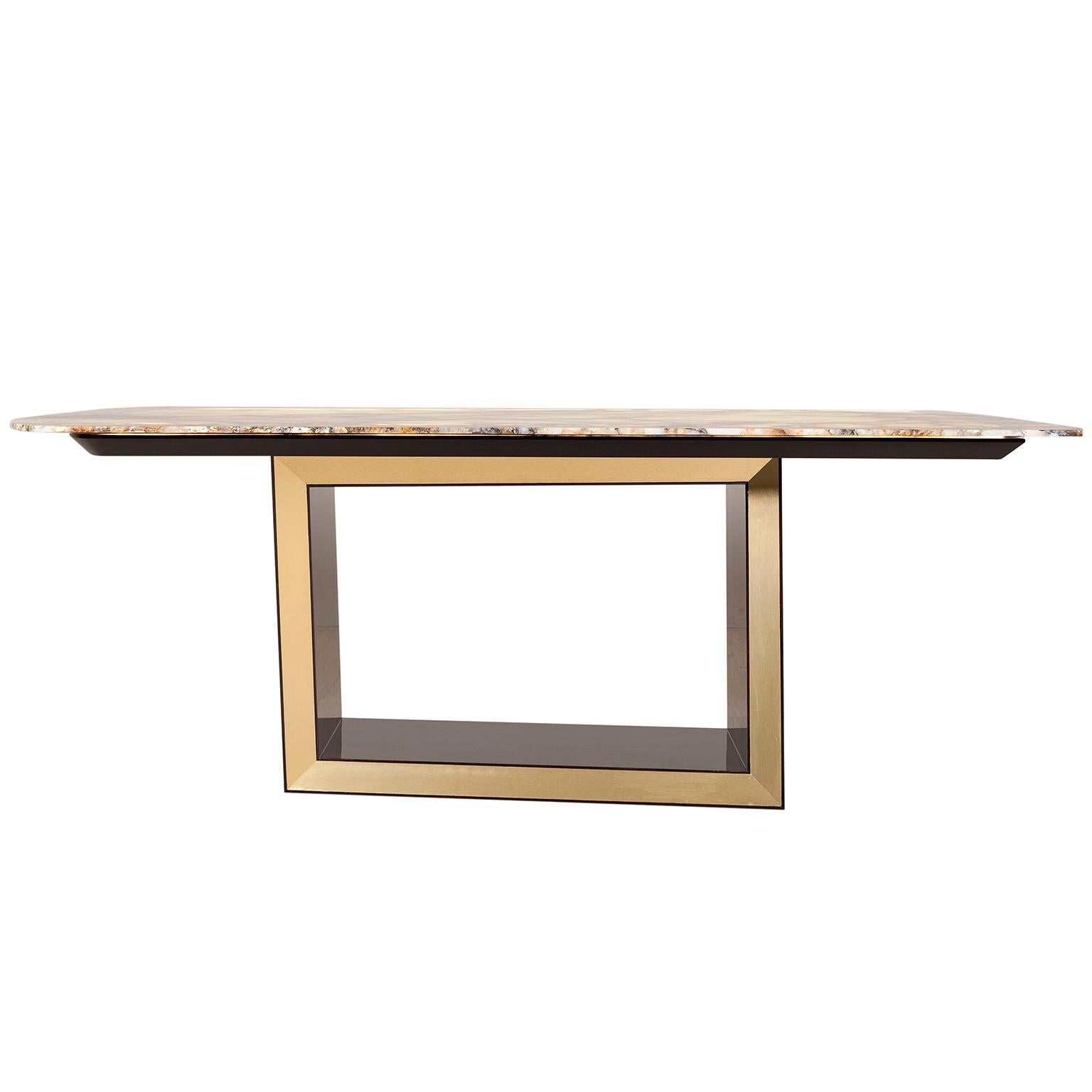 Olisippo dining table, Modern Collection, Handcrafted in Portugal - Europe by GF Modern.

Reminiscent of Lisbon's ancient history, this table is also distinguished by its architecture, where stone takes centre stage. 

The magnificent Patagonia