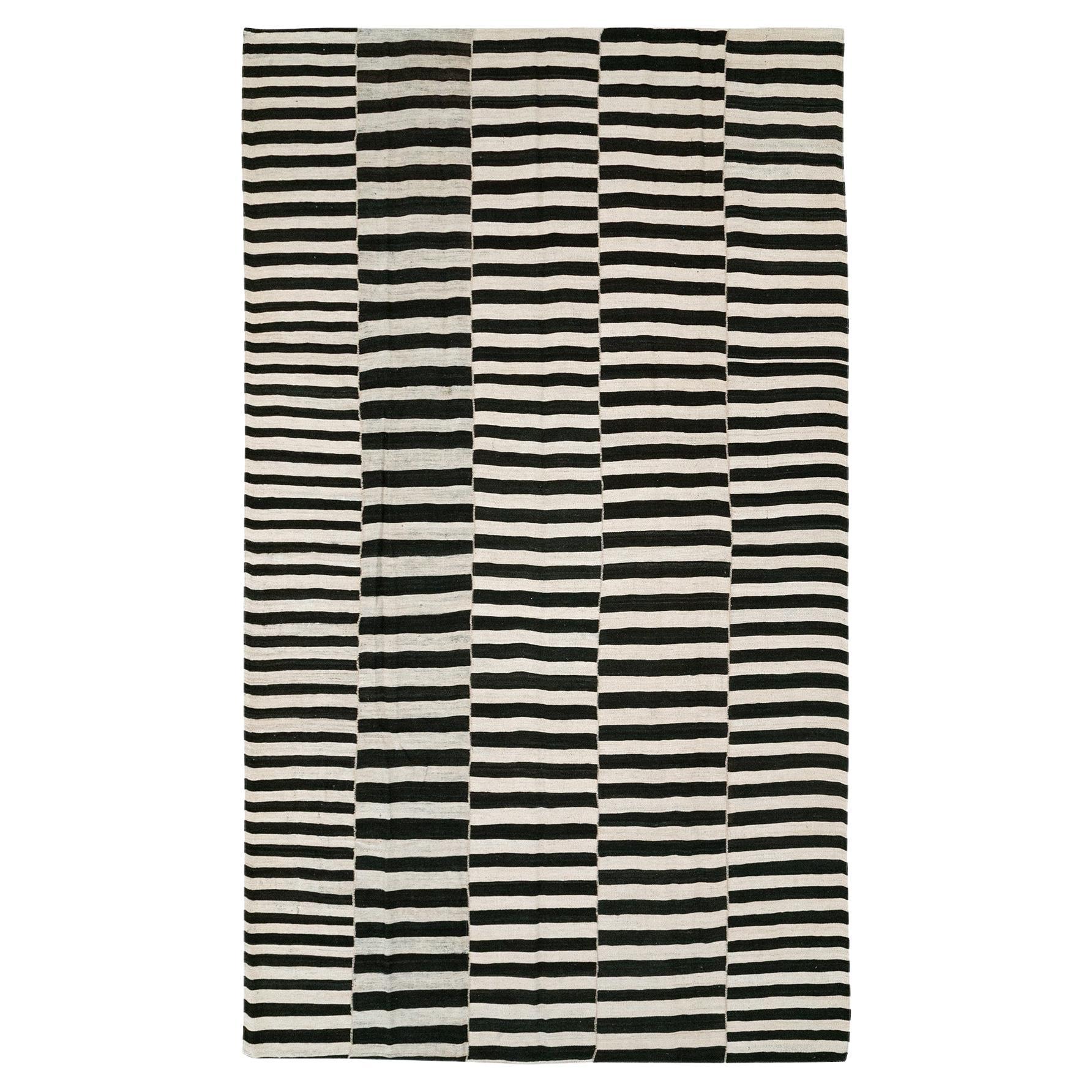 21st Century Modern Persian Flatweave Kilim Gallery Carpet