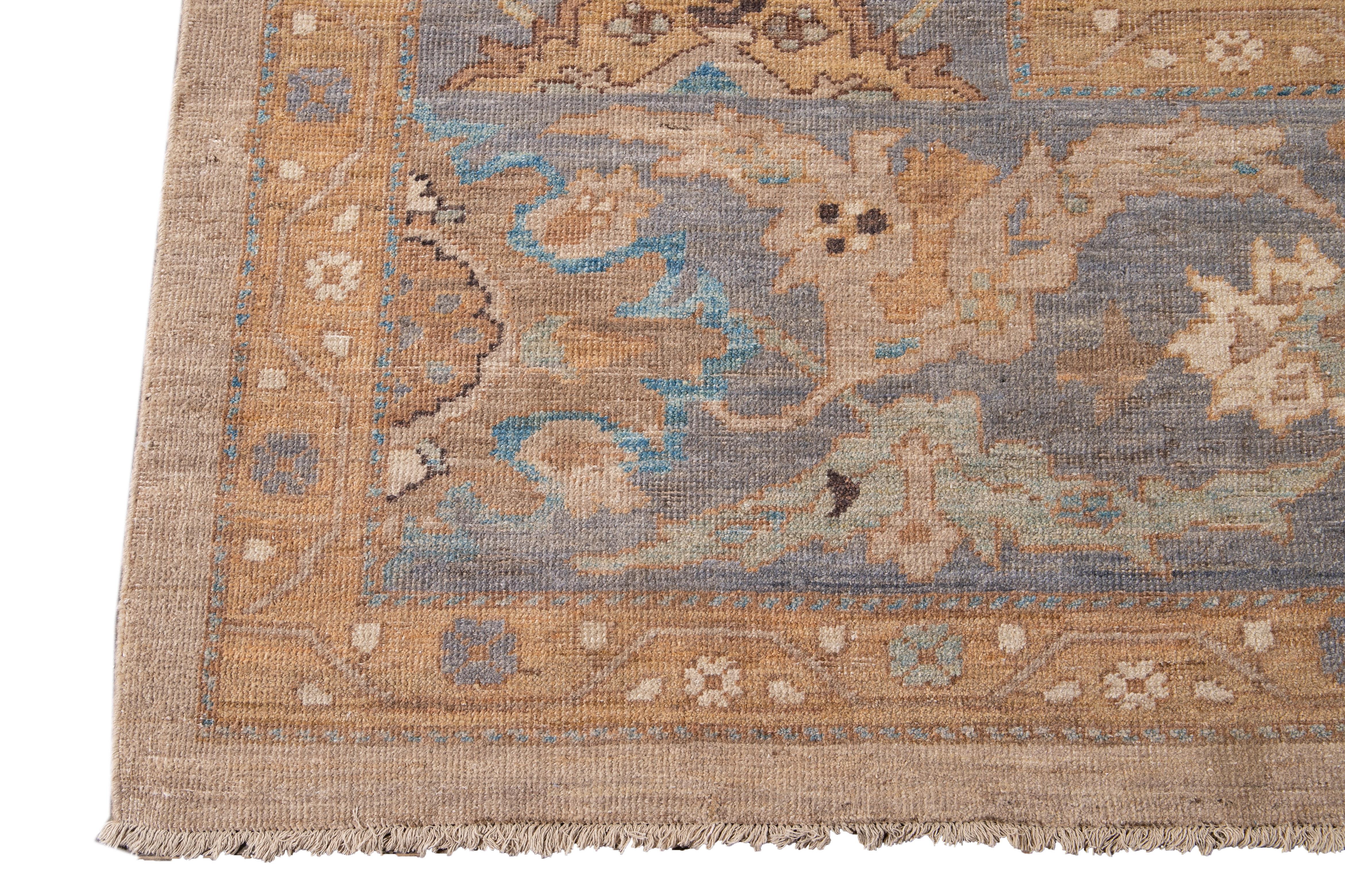 Tan Modern Persian Sultanabad Handmade Floral Oversize Wool Rug In New Condition For Sale In Norwalk, CT