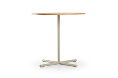 Tavolo moderno del 21° secolo in legno di quercia Notevole Made in Italy