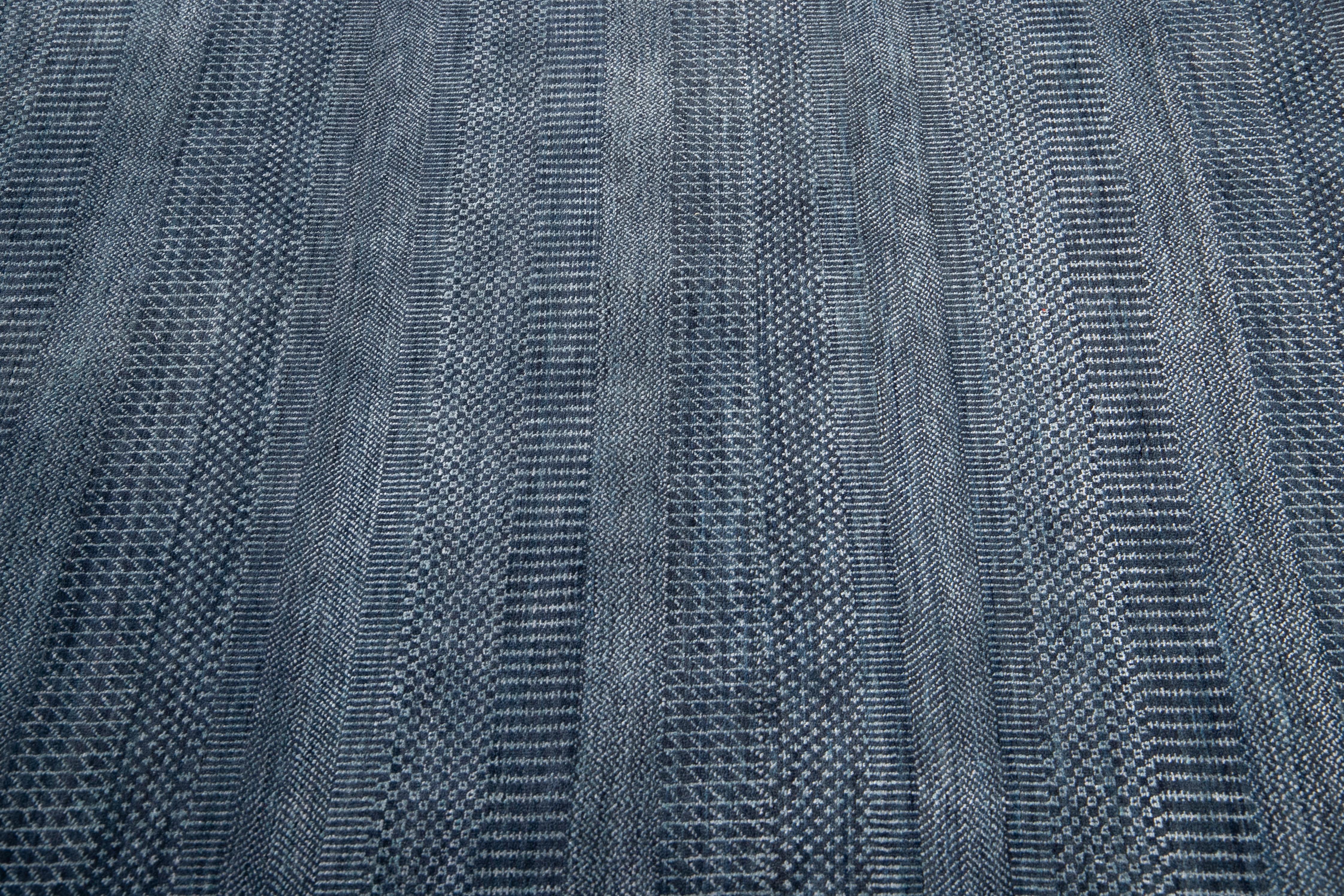 Indian 21st Century Modern Savannah Wool Round Rug