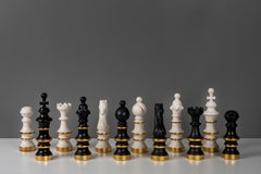 Ensemble de 12 pièces d'échecs en céramique, fabriquées à la main au Portugal par Lusitanus Home