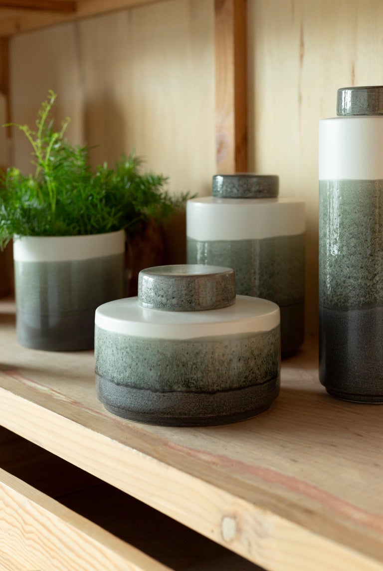 Contemporary Set/5 Ceramic Pots, White & Grey, Handmade in Portugal by Lusitanus Home For Sale